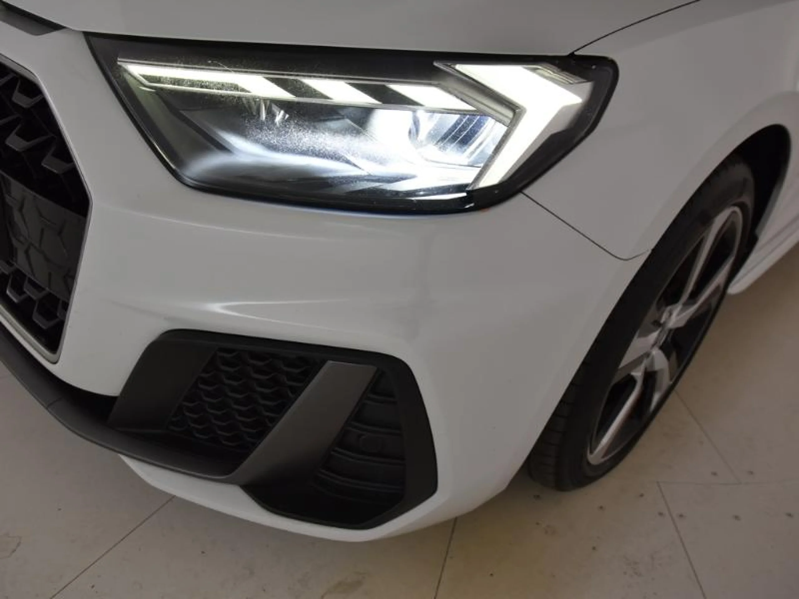 AUDI A1 SPORTBACK ADRENALIN 30 TFSI 81KW (110CV) - Foto 17