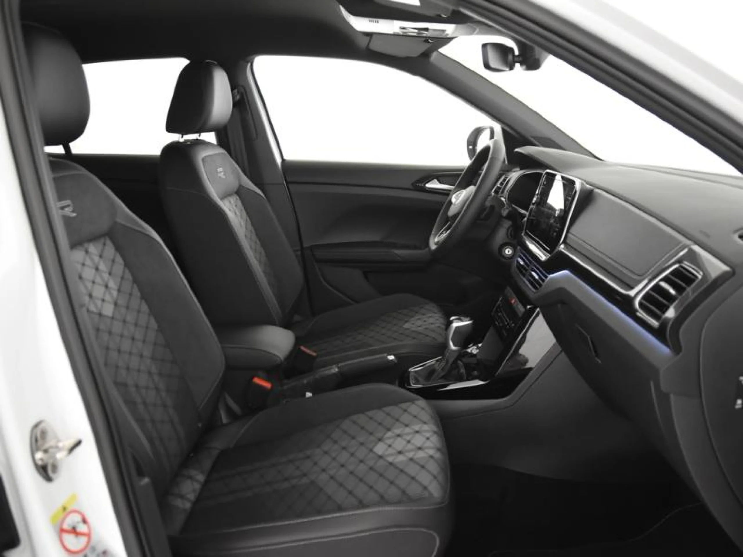 VOLKSWAGEN T CROSS T CROSS R LINE 1.0 TSI 85 KW (115 CV)  AUTOM TICO DSG 7 VEL. - Foto 5