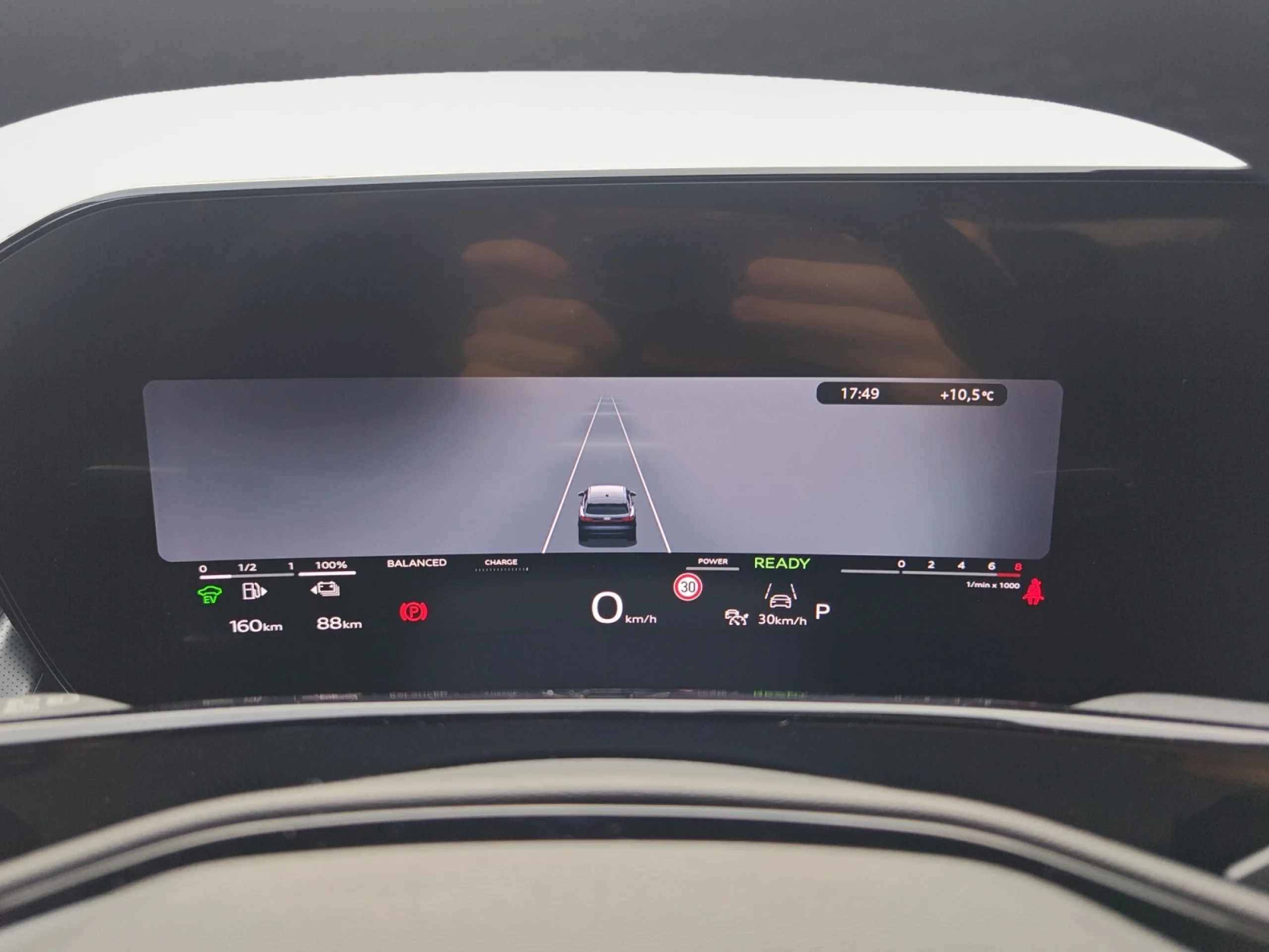 AUDI Q3 BLACK LINE E HYBRID 200 KW - Foto 15