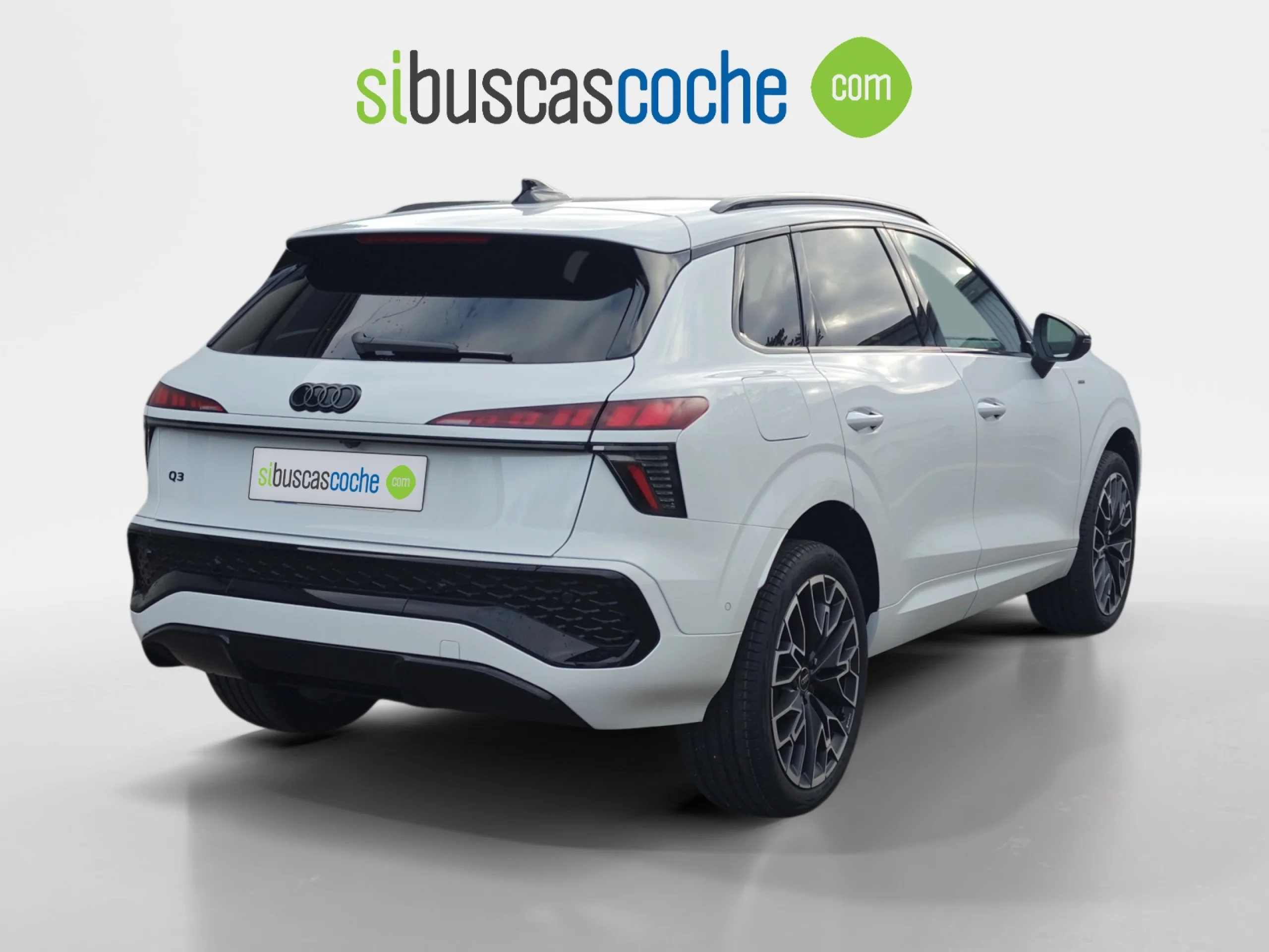 AUDI Q3 BLACK LINE E HYBRID 200 KW - Foto 18