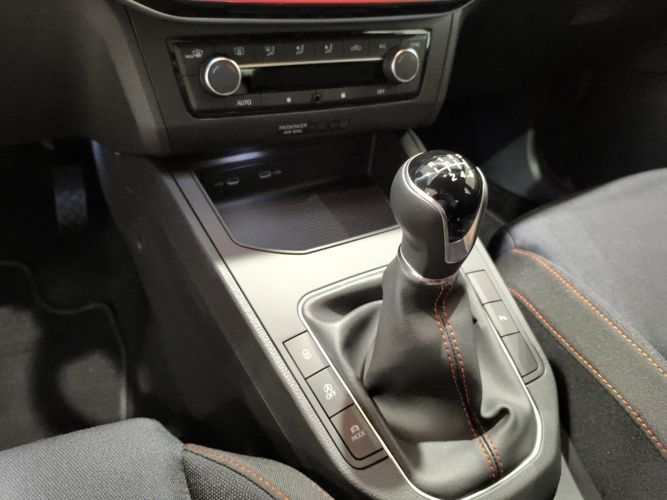 SEAT IBIZA 1.0 TSI 81KW (110CV) FR XS - Foto 11