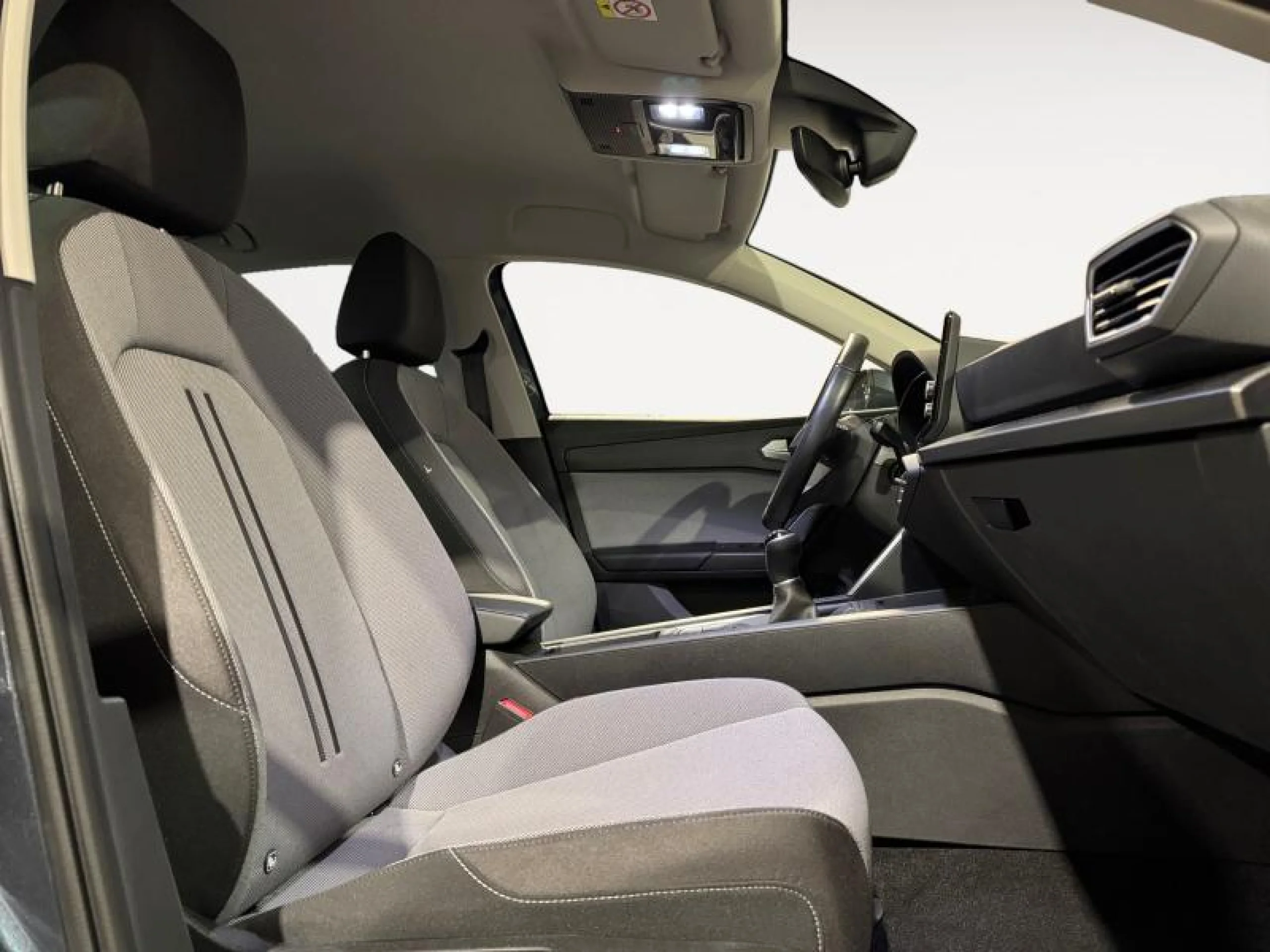 SEAT LEON 1.0 TSI 81KW S&S STYLE XL - Foto 5