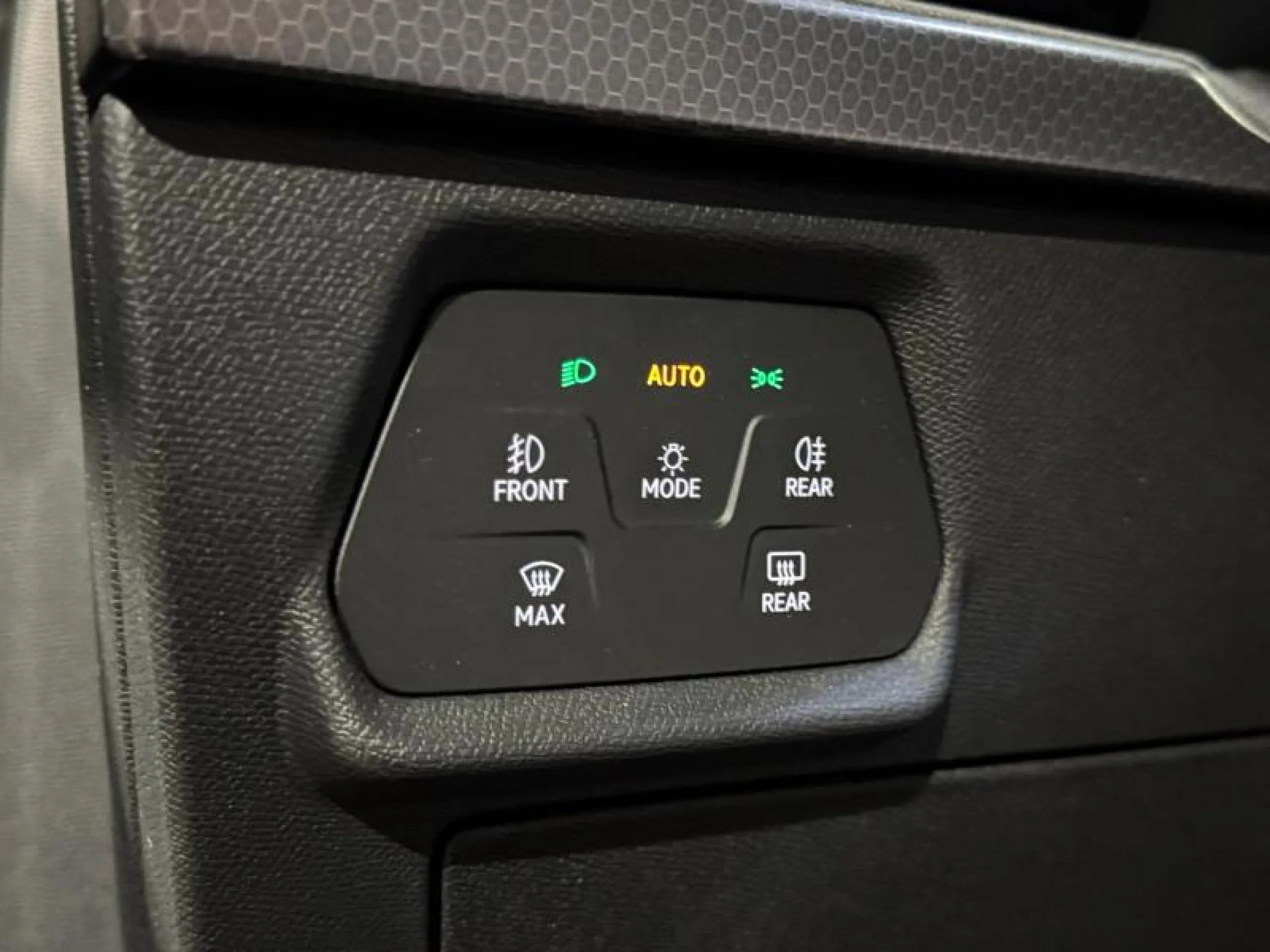 SEAT LEON 1.0 TSI 81KW S&S STYLE XL - Foto 9