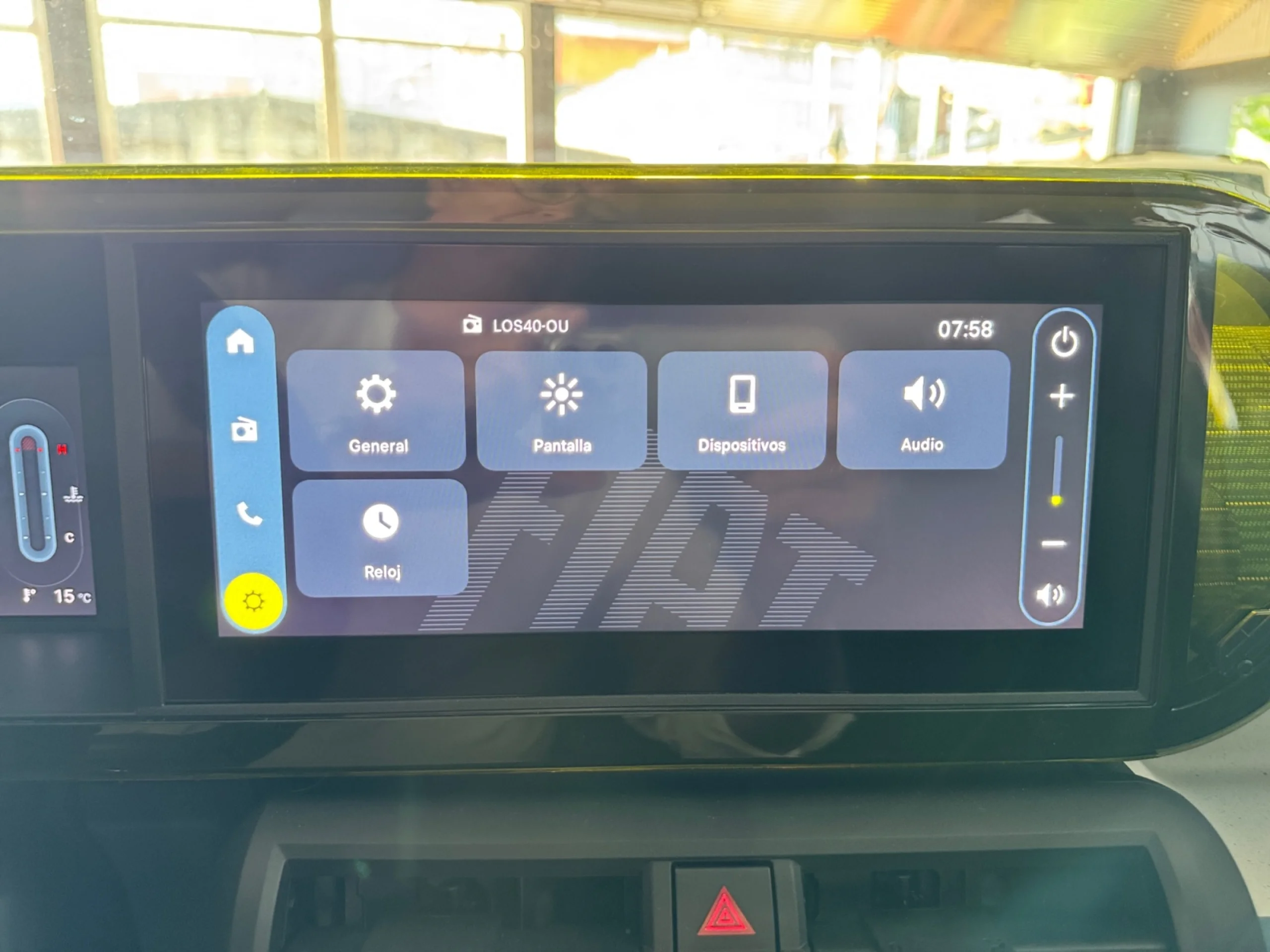 FIAT GRANDE PANDA ICON MHEV 74KW (100CV) - Foto 14