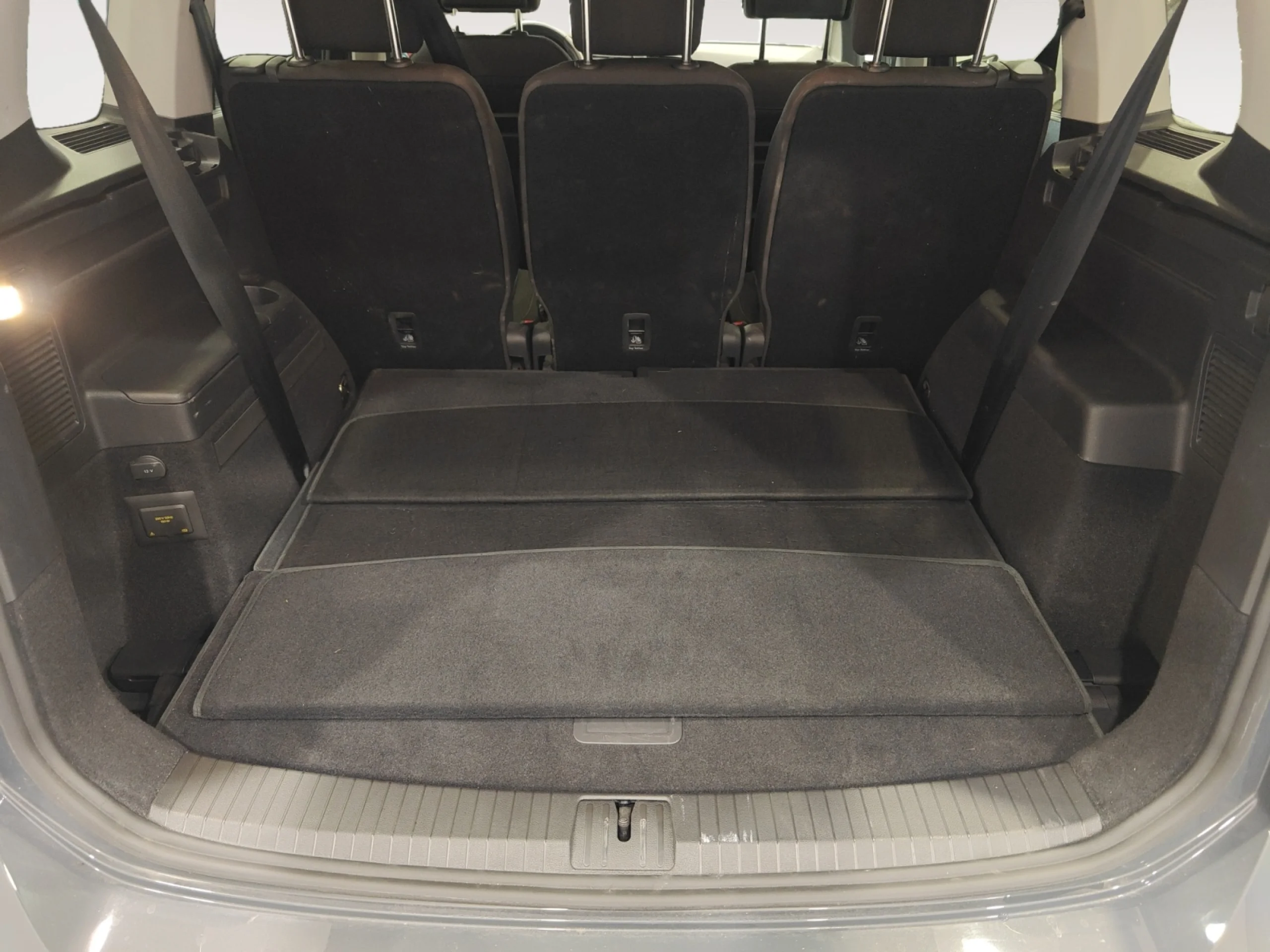 VOLKSWAGEN TOURAN ··MÁS·· 2.0 TDI 110KW (150CV) DSG - Foto 7