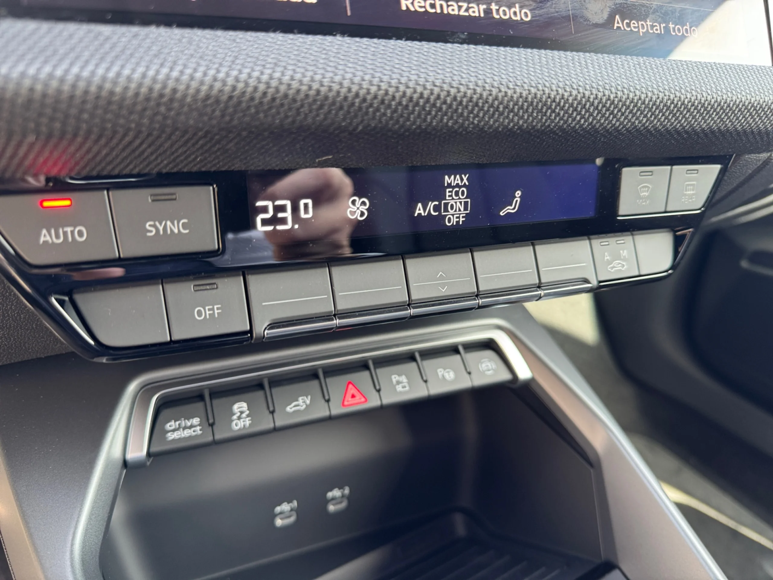 AUDI A3 SPORTBACK GENUINE ED TFSI E 150KW S TRON - Foto 14