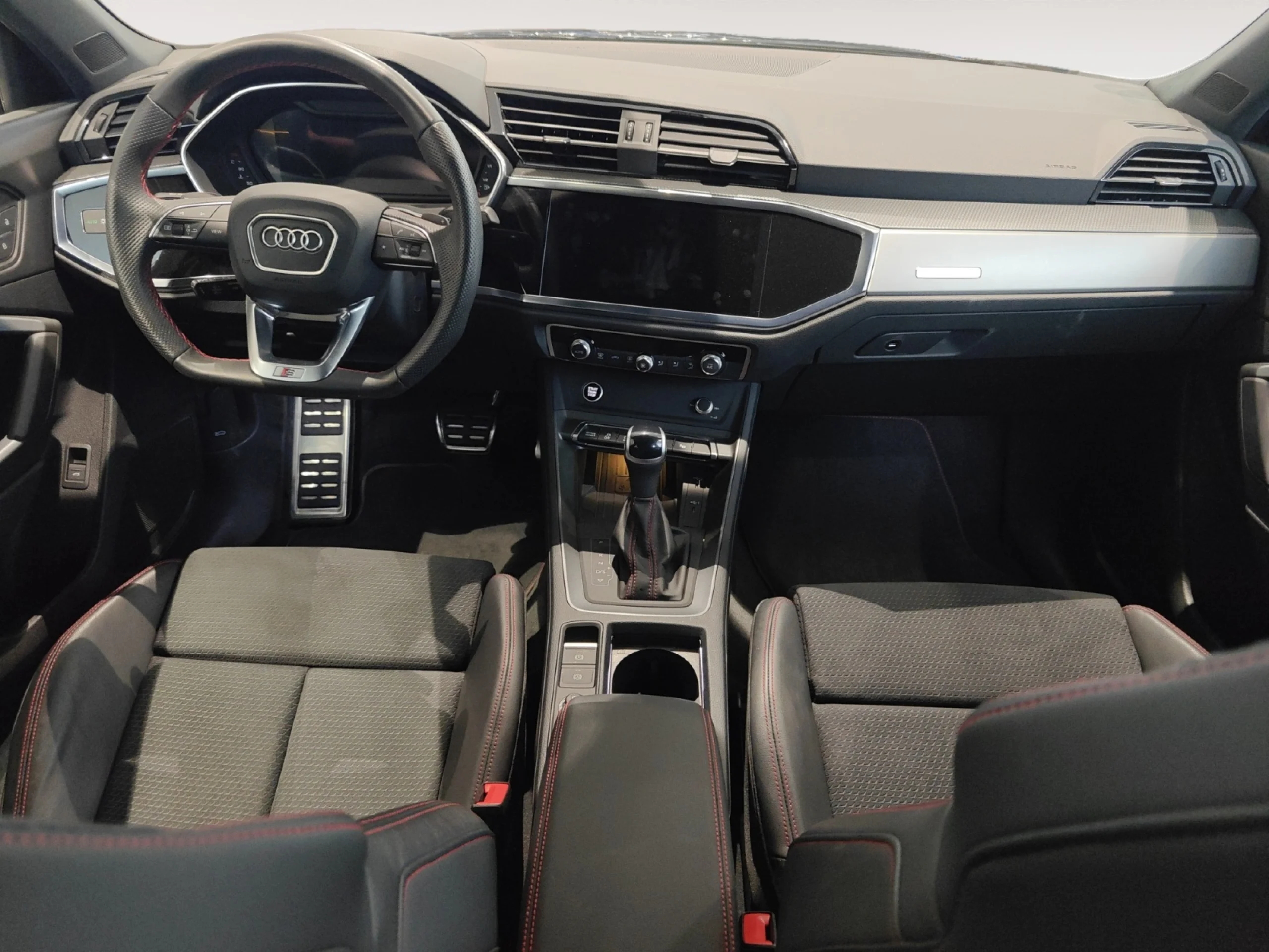 AUDI Q3 SPORTBACK BLACK LINE 35 TDI 110KW (150CV) S TRONIC - Foto 10