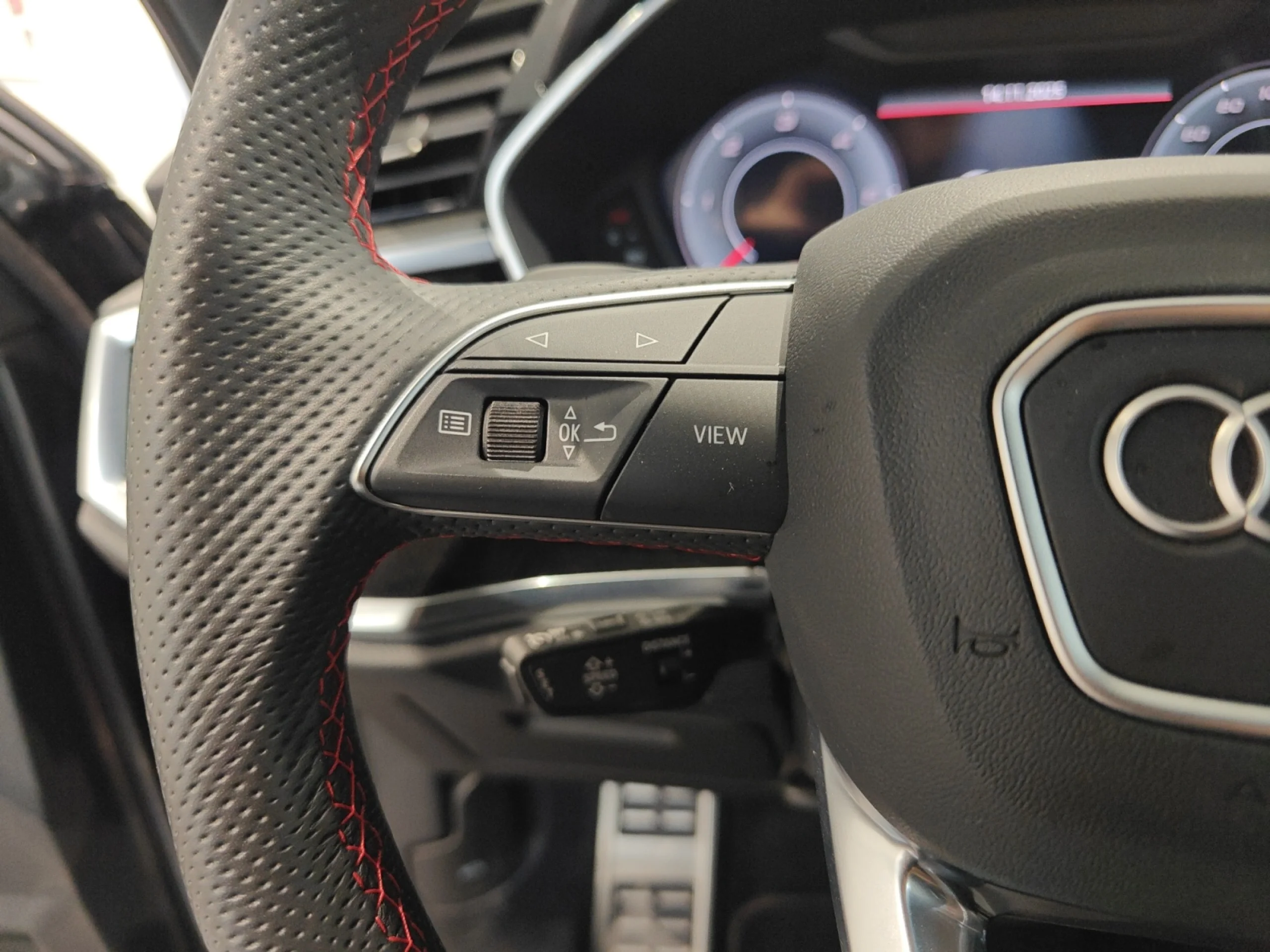 AUDI Q3 SPORTBACK BLACK LINE 35 TDI 110KW (150CV) S TRONIC - Foto 25