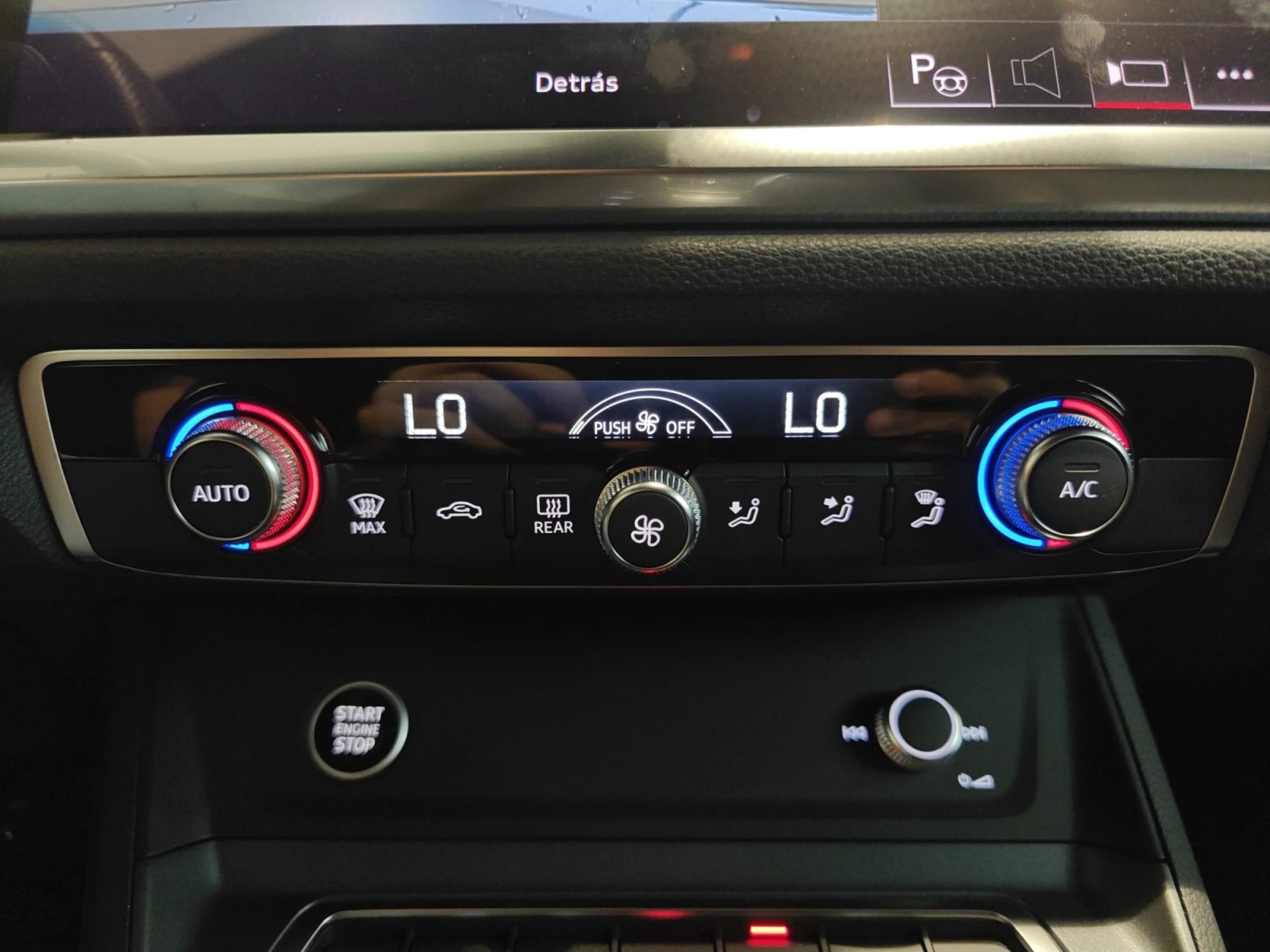 AUDI Q3 SPORTBACK BLACK LINE 35 TDI 110KW (150CV) S TRONIC - Foto 38