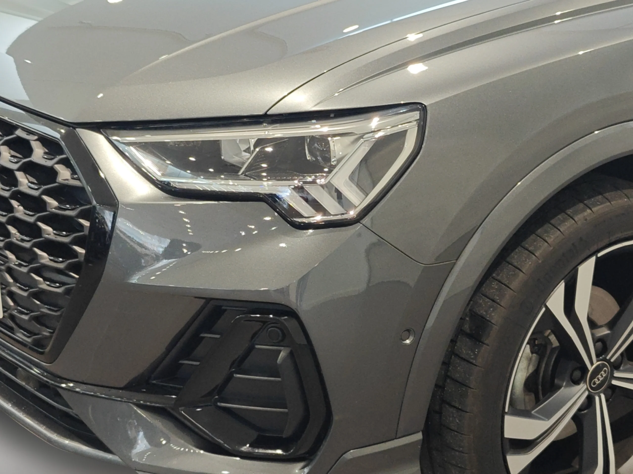 AUDI Q3 SPORTBACK BLACK LINE 35 TDI 110KW (150CV) S TRONIC - Foto 40