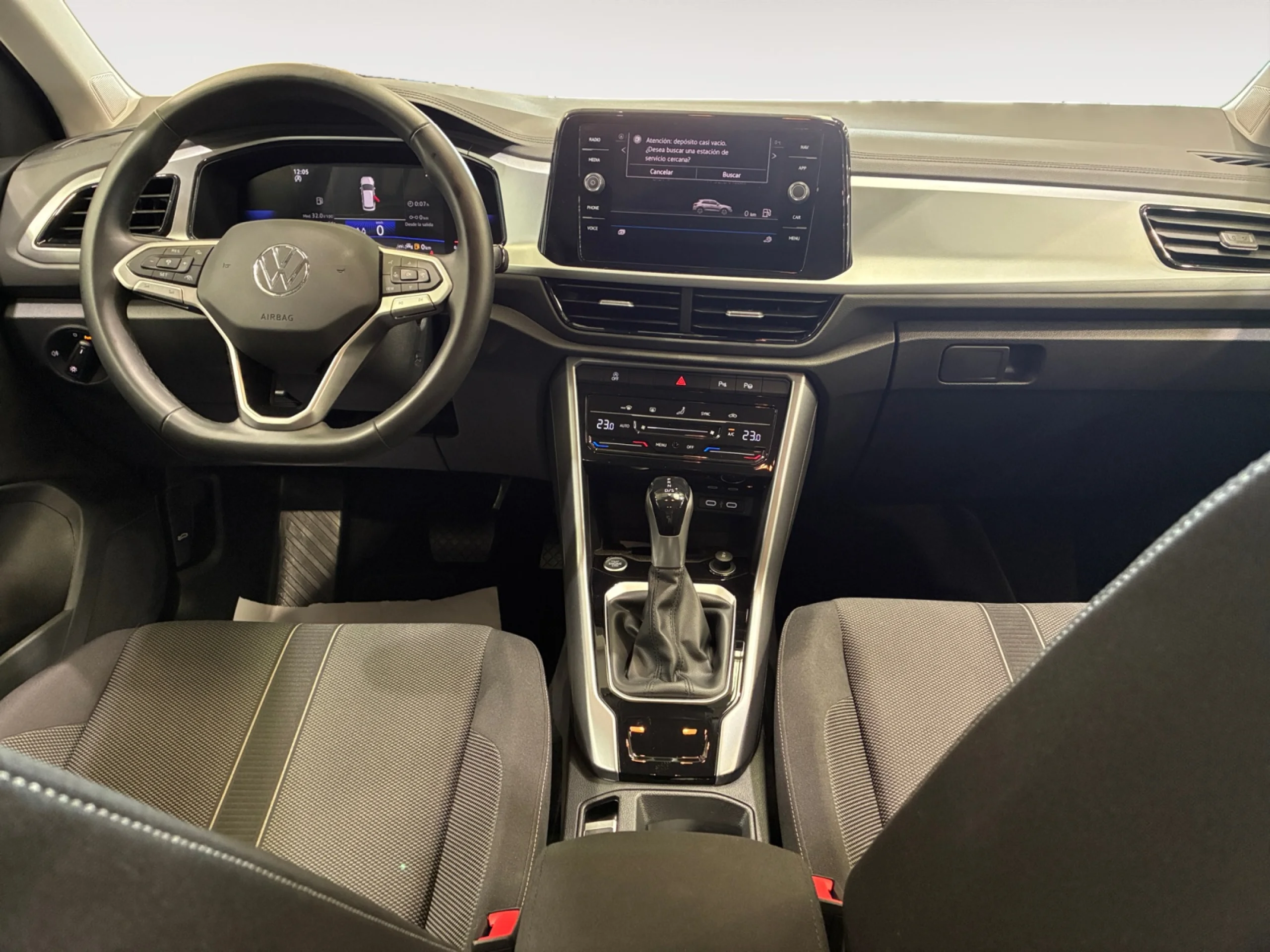 VOLKSWAGEN T ROC SPECIAL EDITION 1.5 TSI 110KW(150CV) DSG - Foto 4