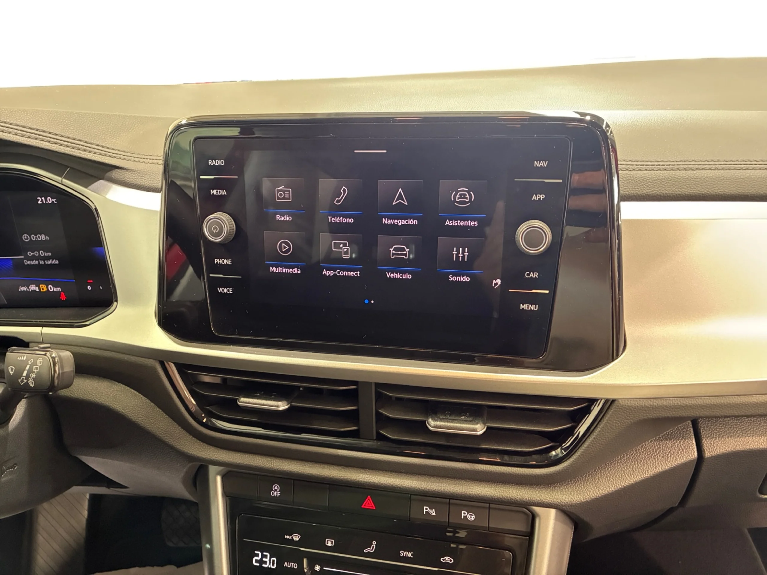 VOLKSWAGEN T ROC SPECIAL EDITION 1.5 TSI 110KW(150CV) DSG - Foto 9