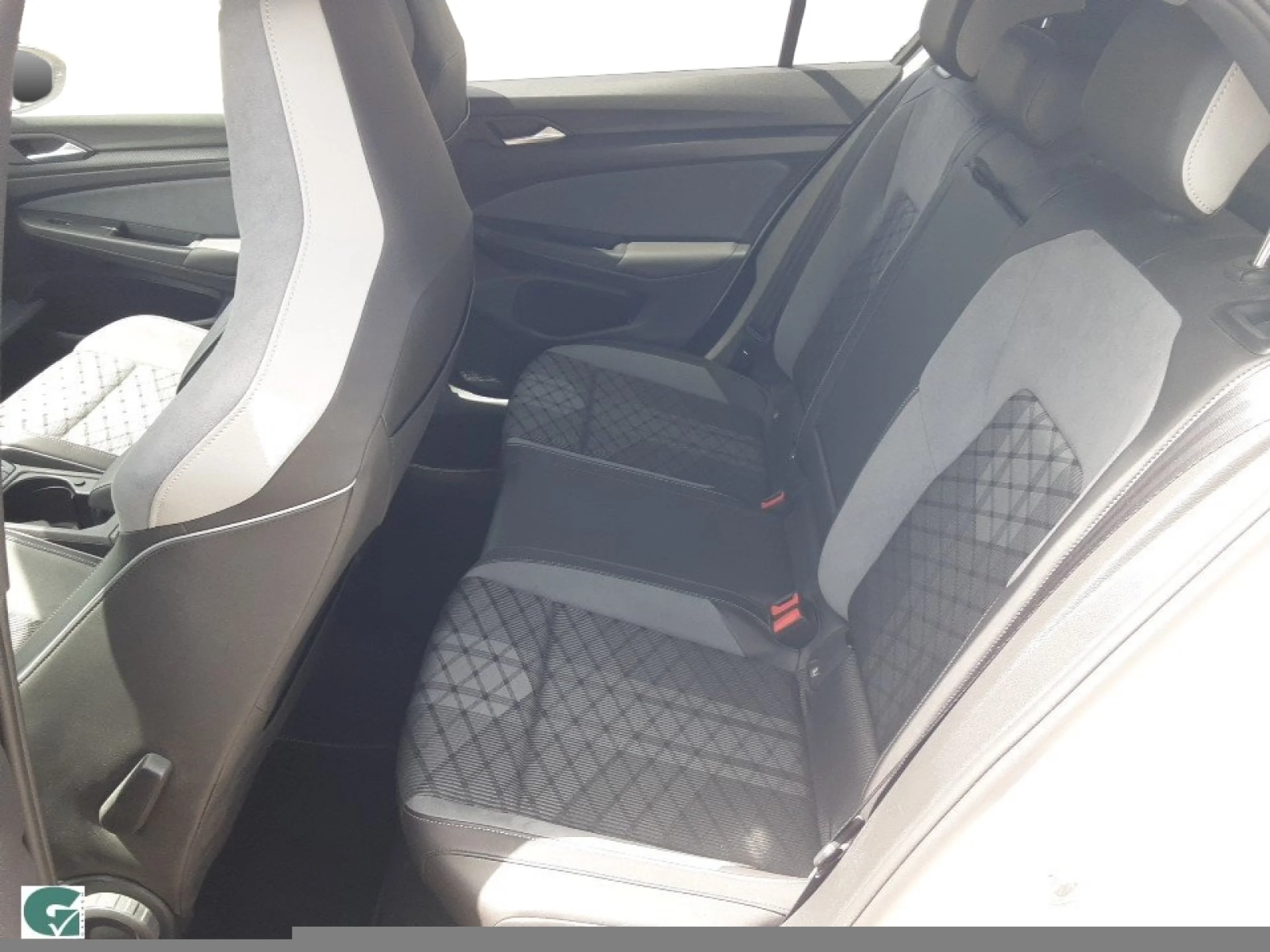 VOLKSWAGEN GOLF R LINE 1.5 TSI 96KW (130CV) - Foto 10