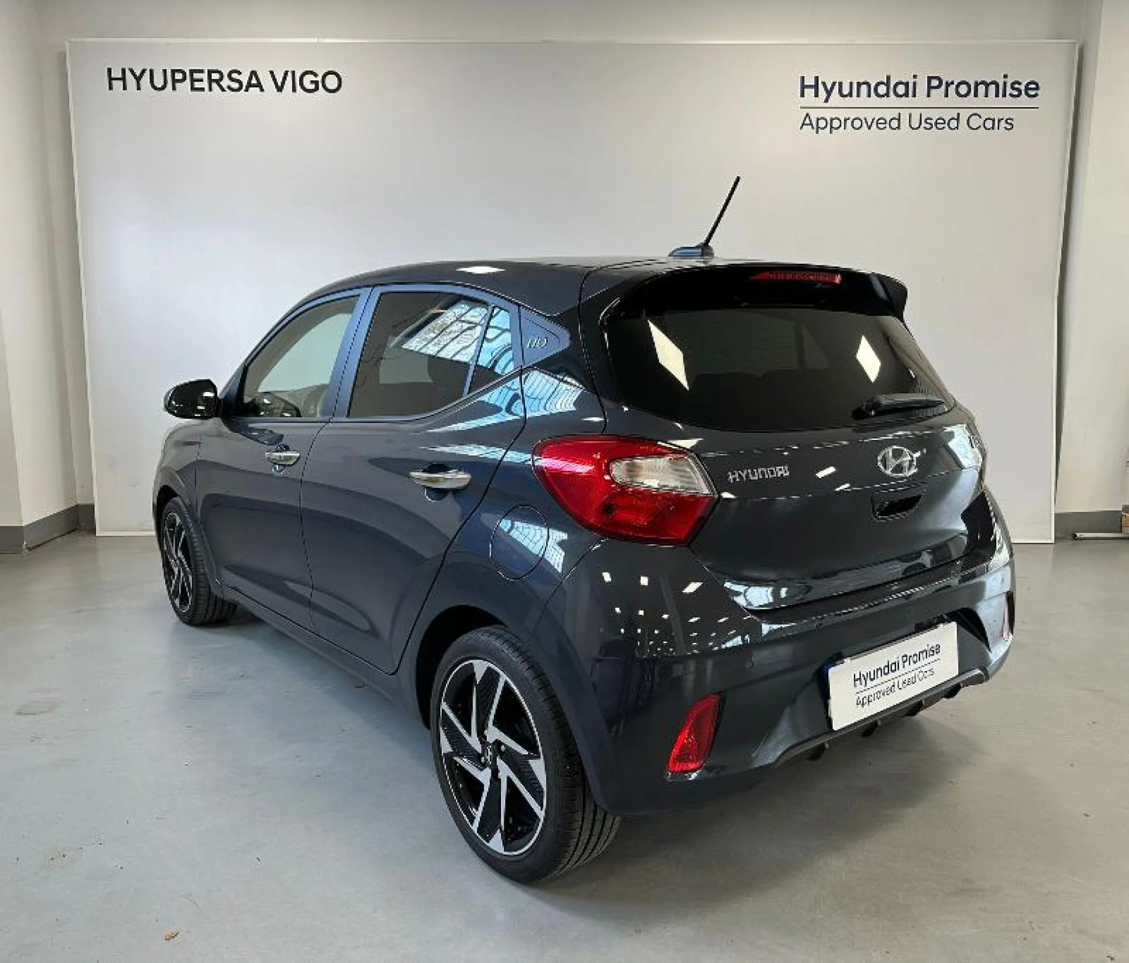 HYUNDAI I10 1.0 TECNO - Foto 3