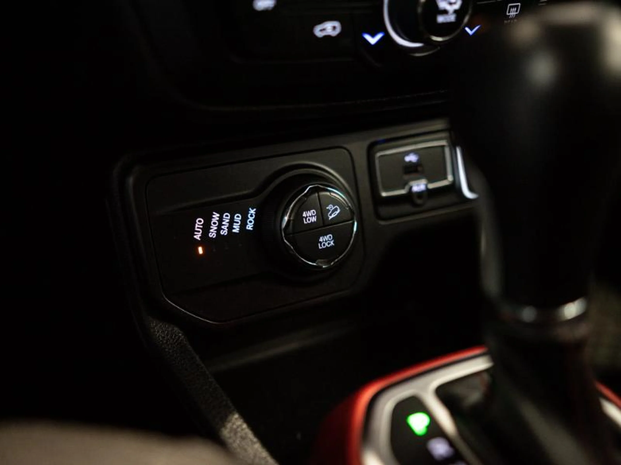 JEEP RENEGADE 2.0 MJET TRAILHAWK 4X4 125KW AUTO AD LOW - Foto 16