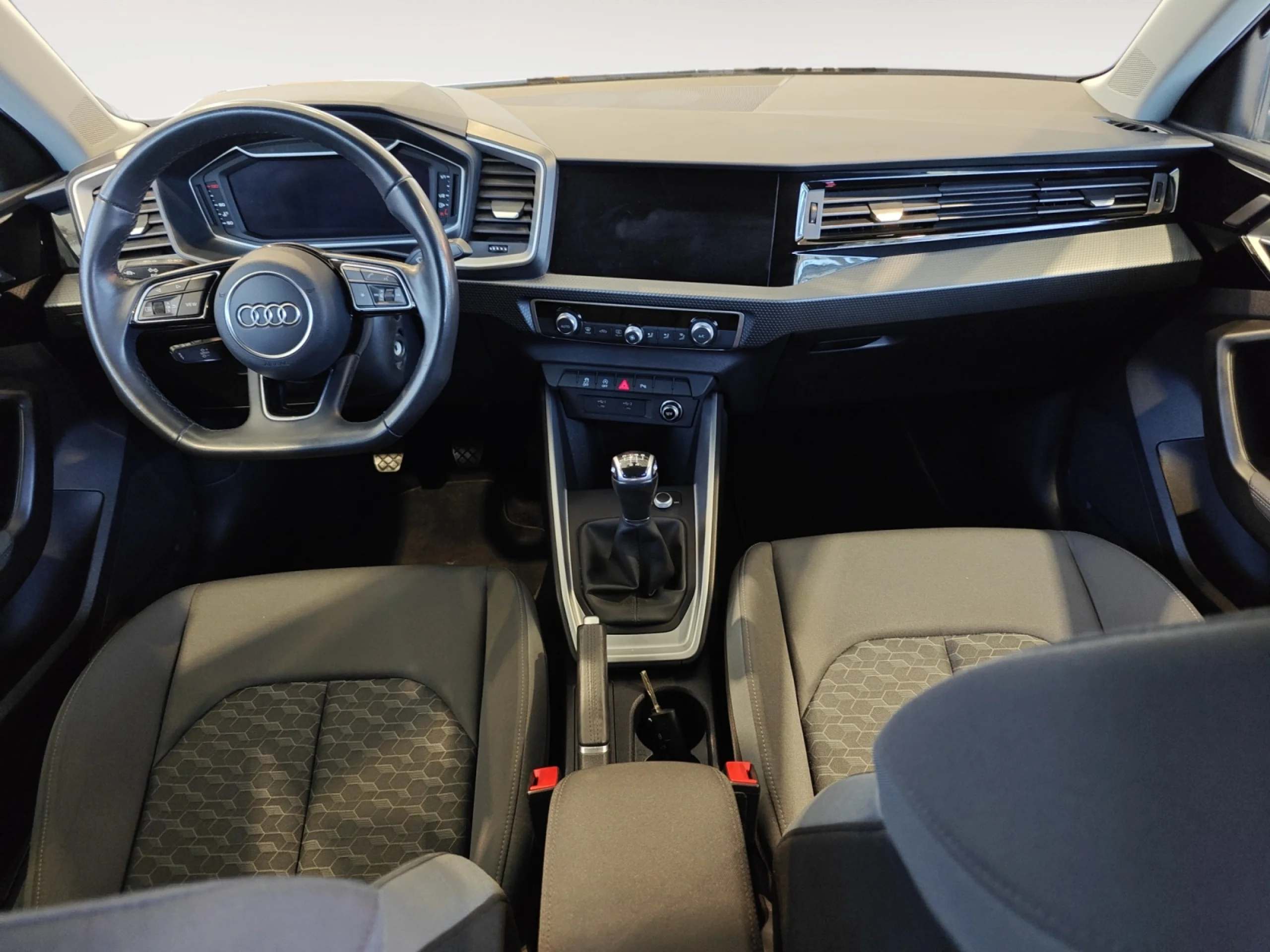 AUDI A1 SPORTBACK ADRENALIN 25 TFSI 70KW (95CV) - Foto 4
