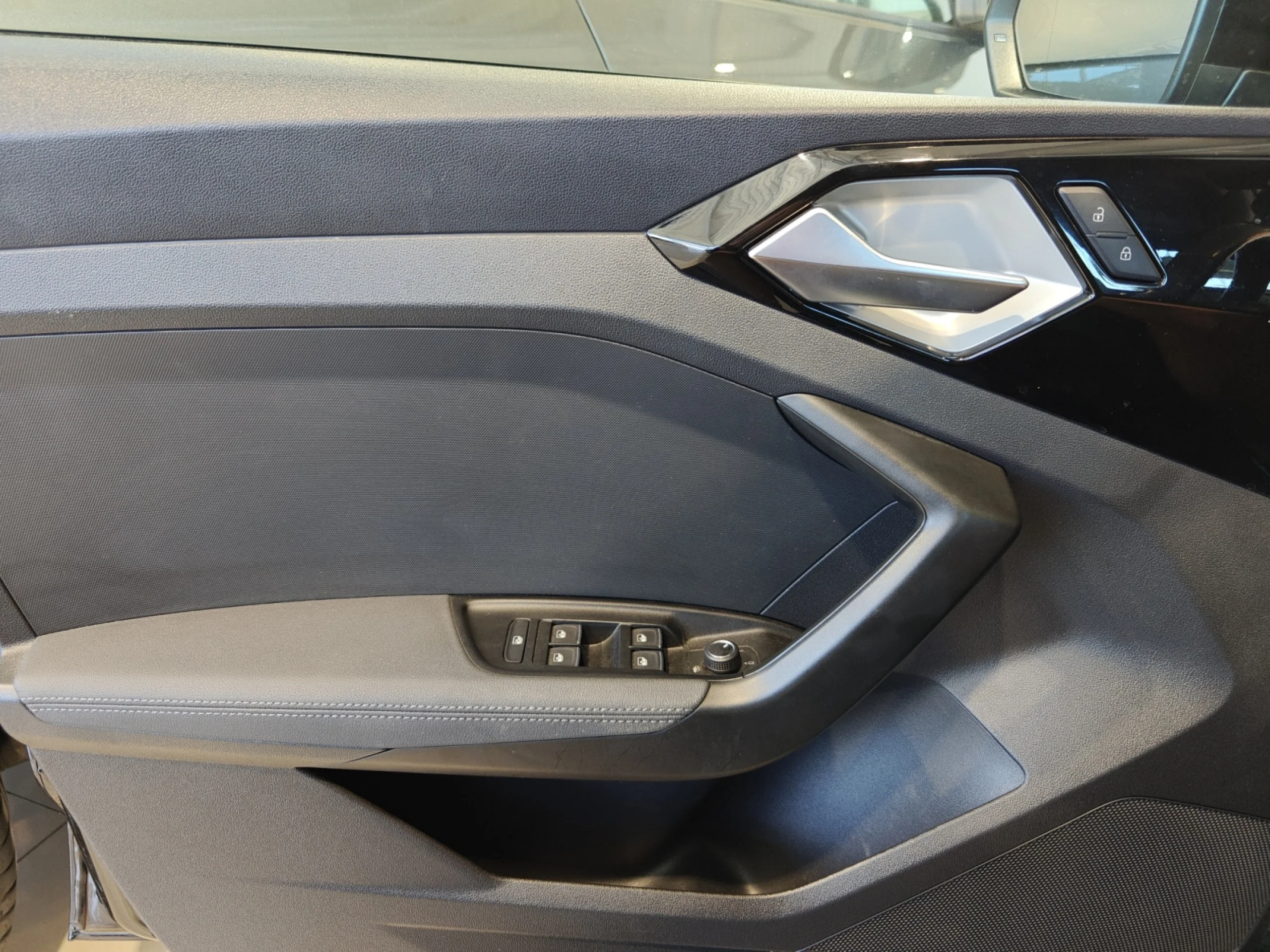 AUDI A1 SPORTBACK ADRENALIN 25 TFSI 70KW (95CV) - Foto 13
