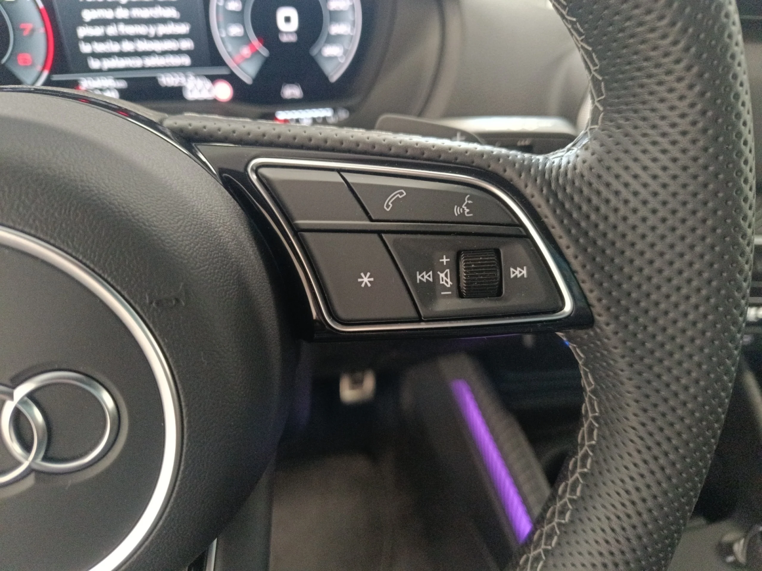 AUDI Q2 ADVANCED 35 TFSI 110KW (150CV) - Foto 10