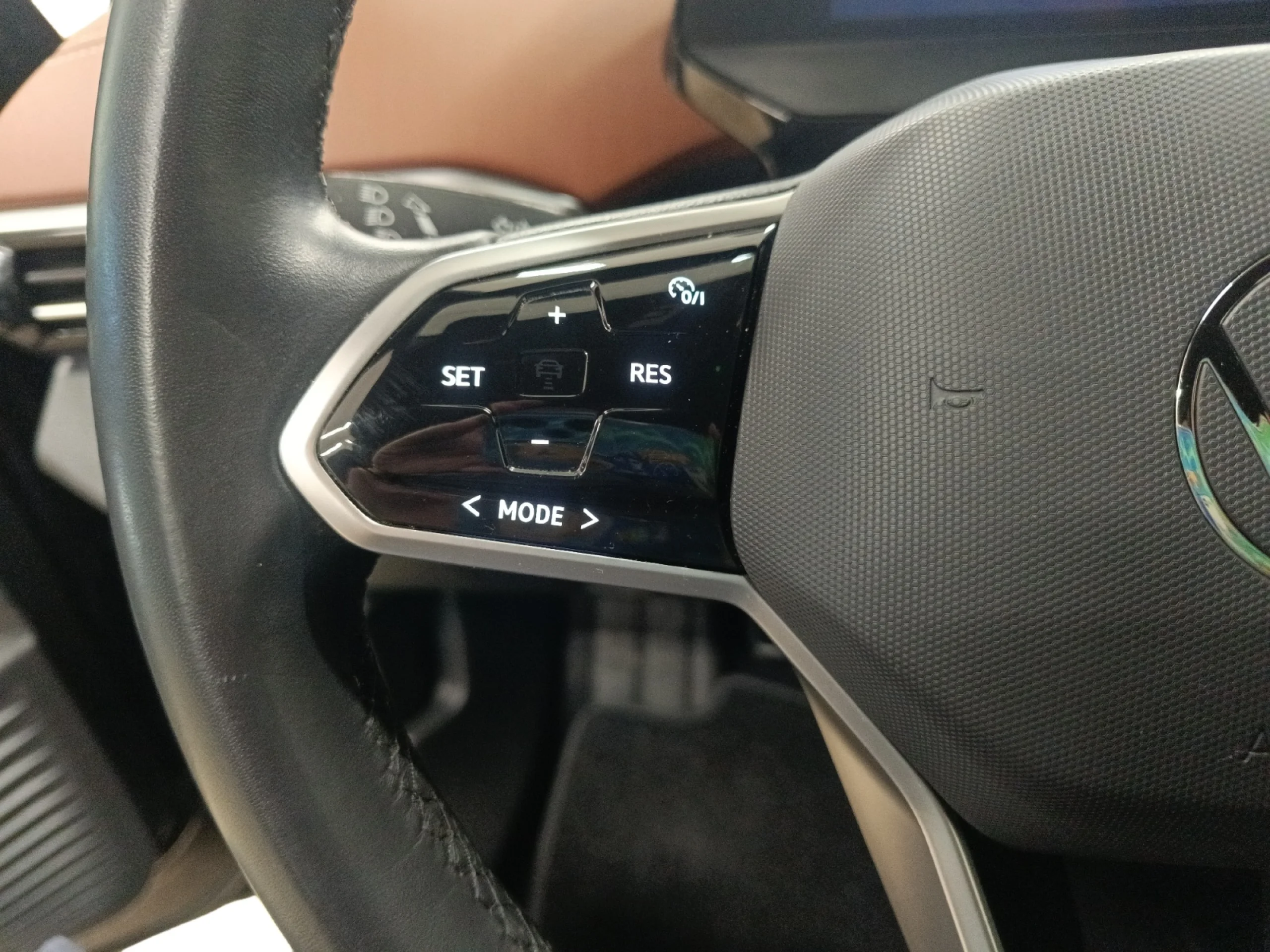 VOLKSWAGEN ID.4 PRO 128KW (174CV) AUTOMÁTICO - Foto 11