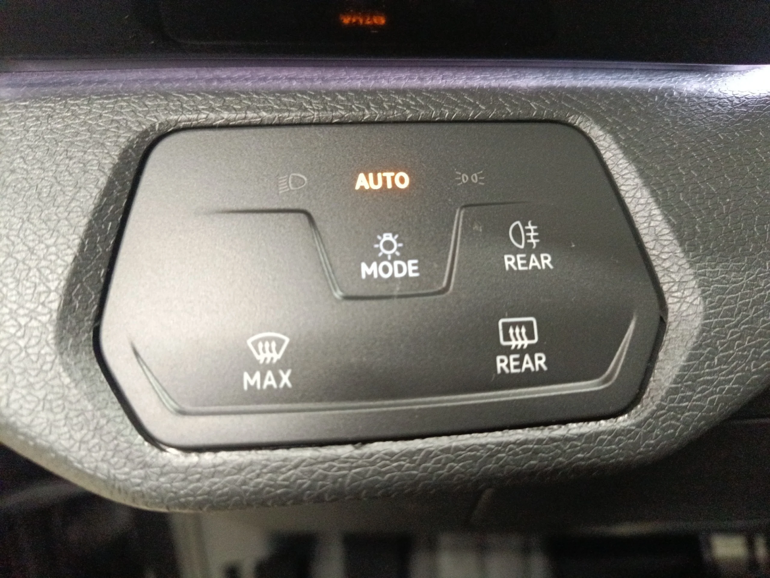 VOLKSWAGEN ID.4 PRO 128KW (174CV) AUTOMÁTICO - Foto 12