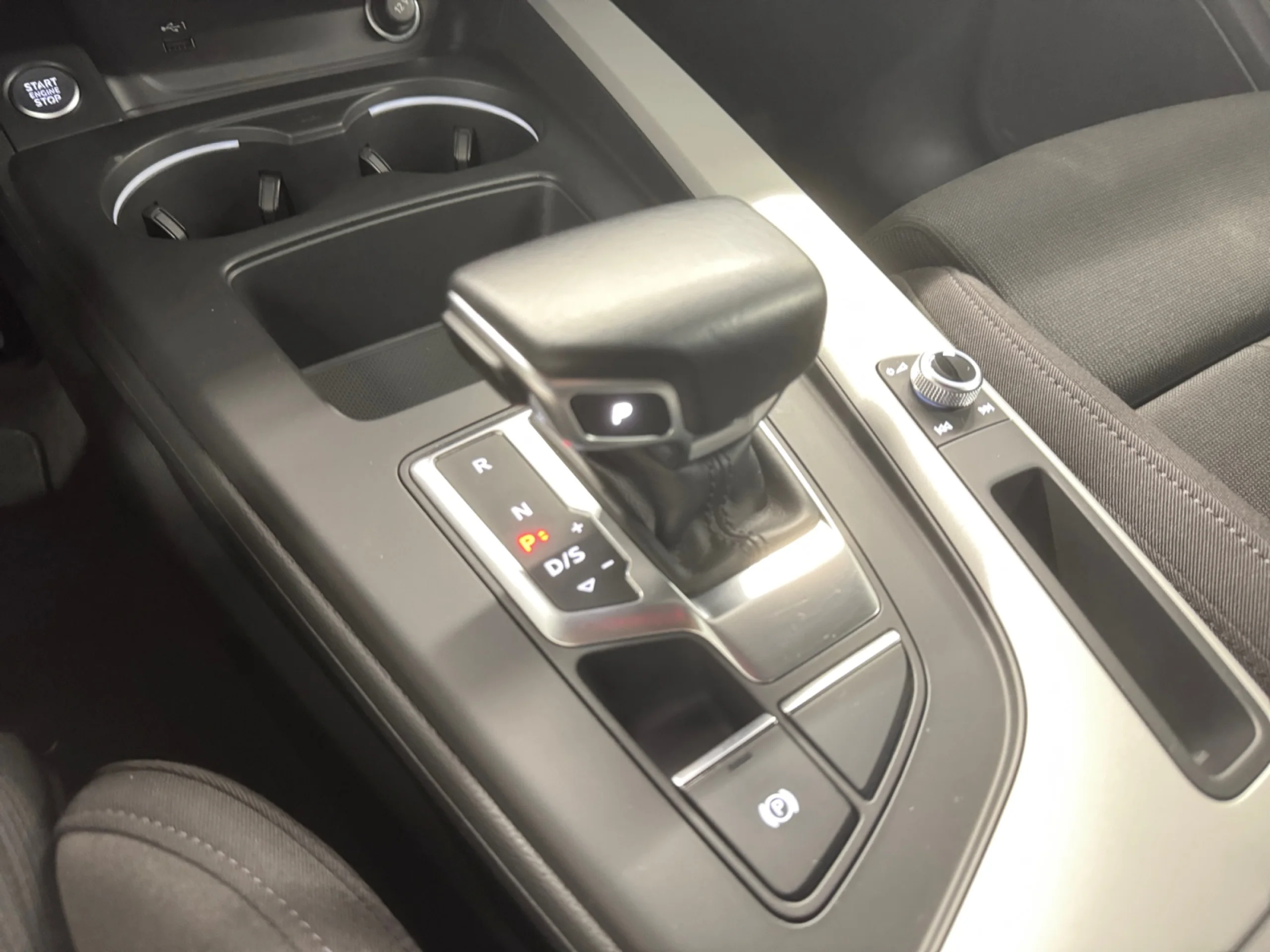 AUDI A4 S LINE 30 TDI 100KW (136CV) S TRONIC - Foto 12