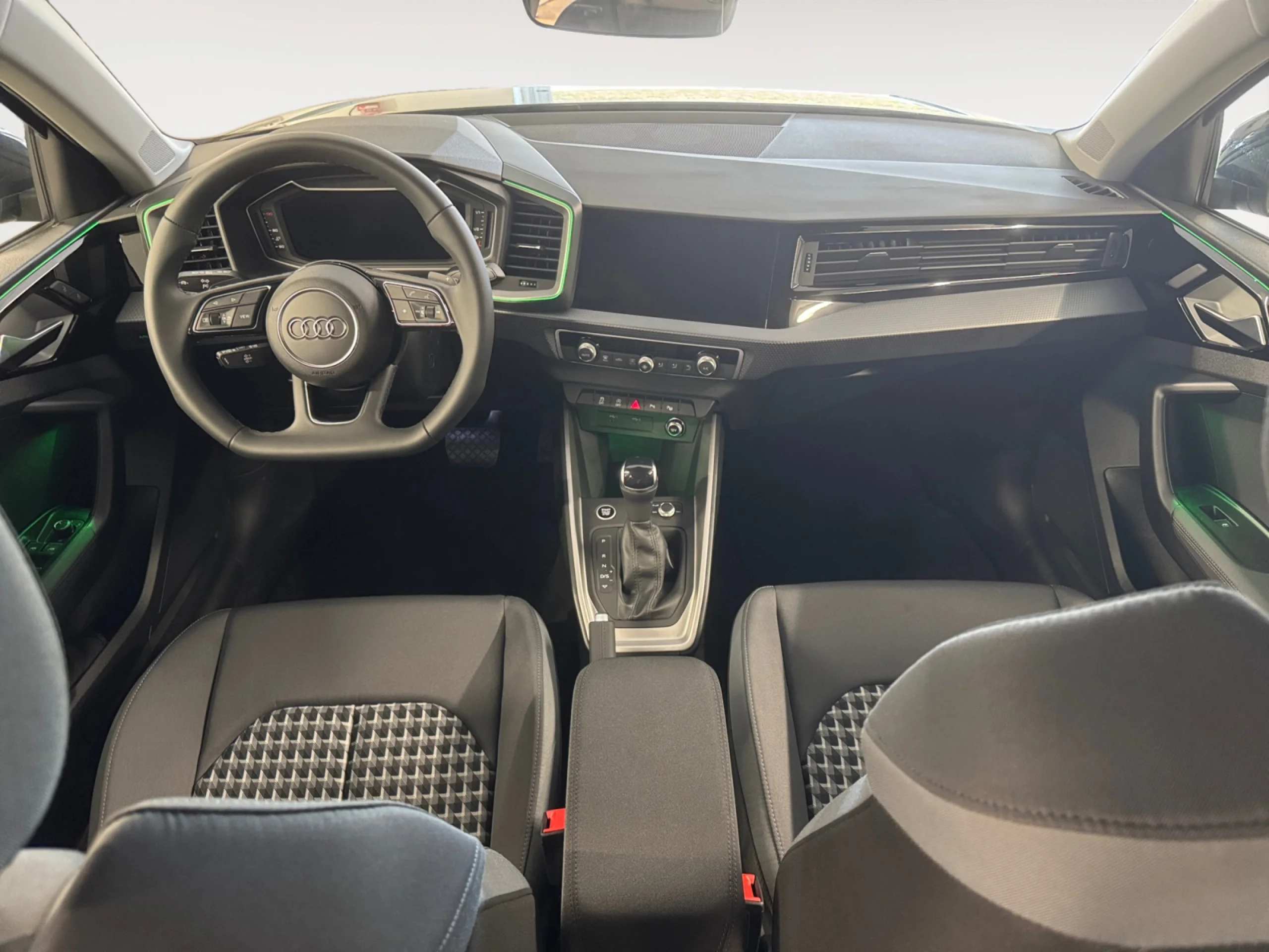 AUDI A1 A1 SPORTBACK ADRENALIN EDITION 30 TFSI  85(116) KW(CV) S TRONIC - Foto 4