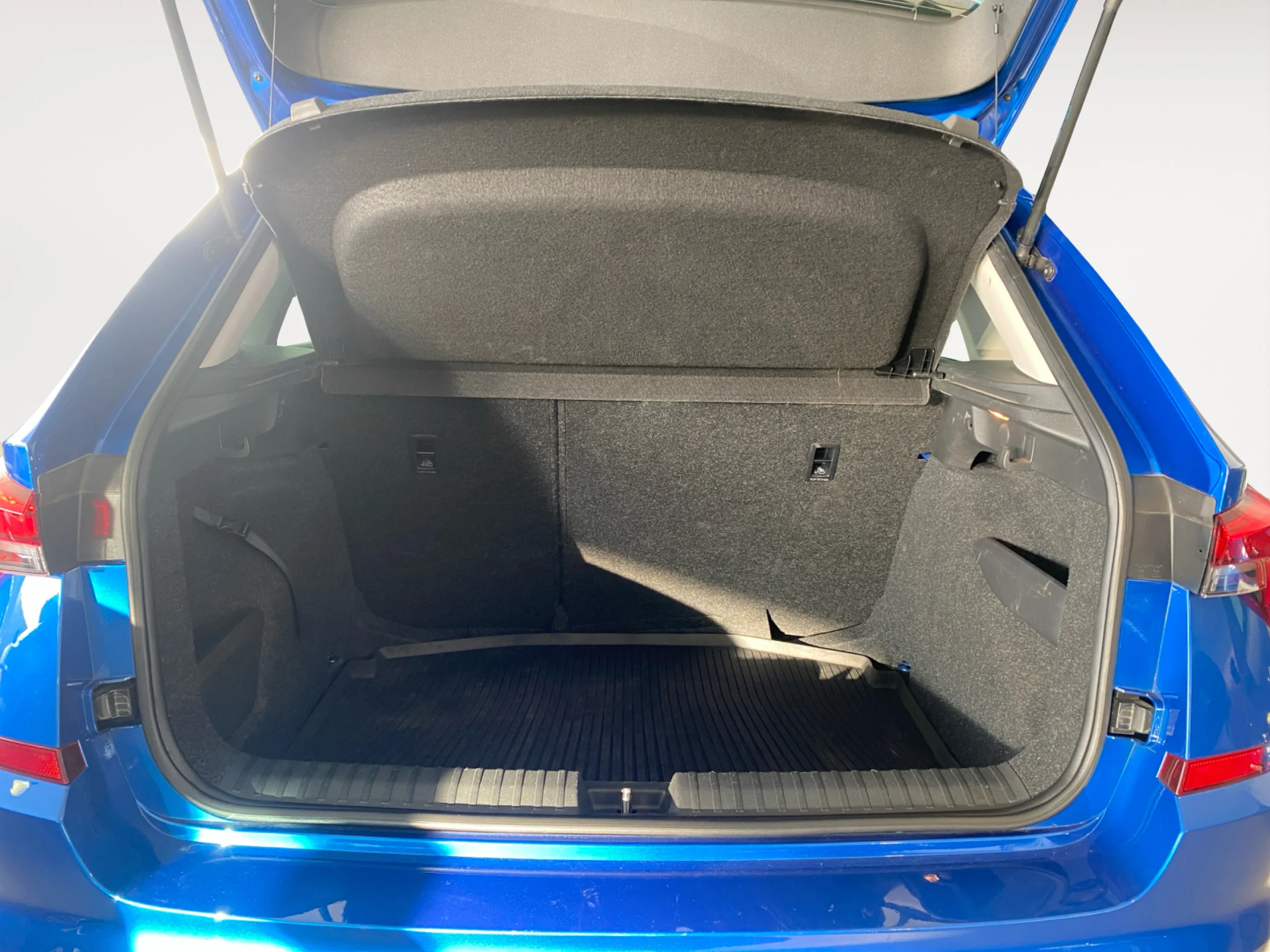 SKODA KAMIQ 1.5 TSI 110KW (150CV) DSG STYLE - Foto 7