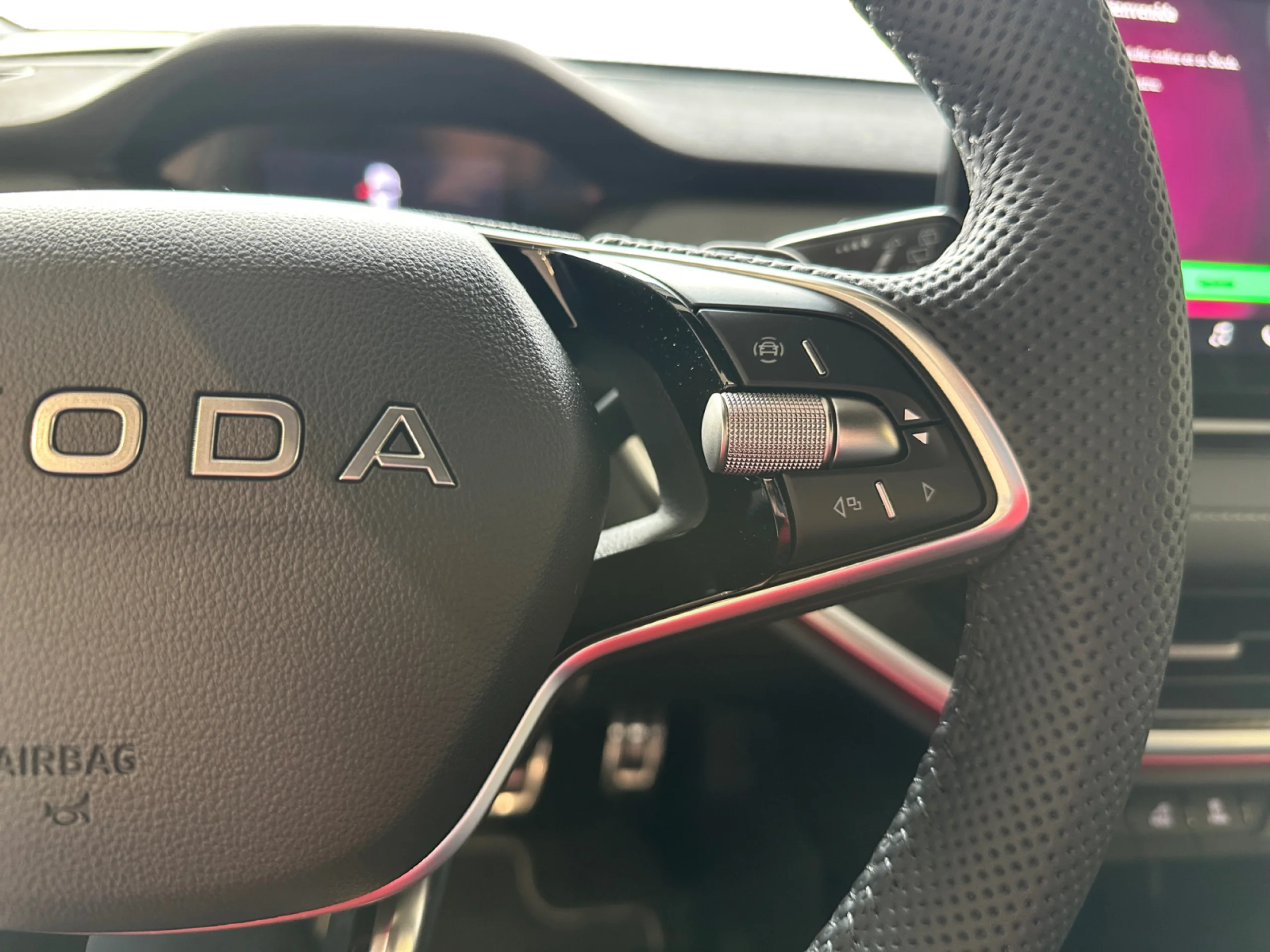 SKODA ELROQ 150 KW (204 CV) 63 KWH SPORTLINE - Foto 10