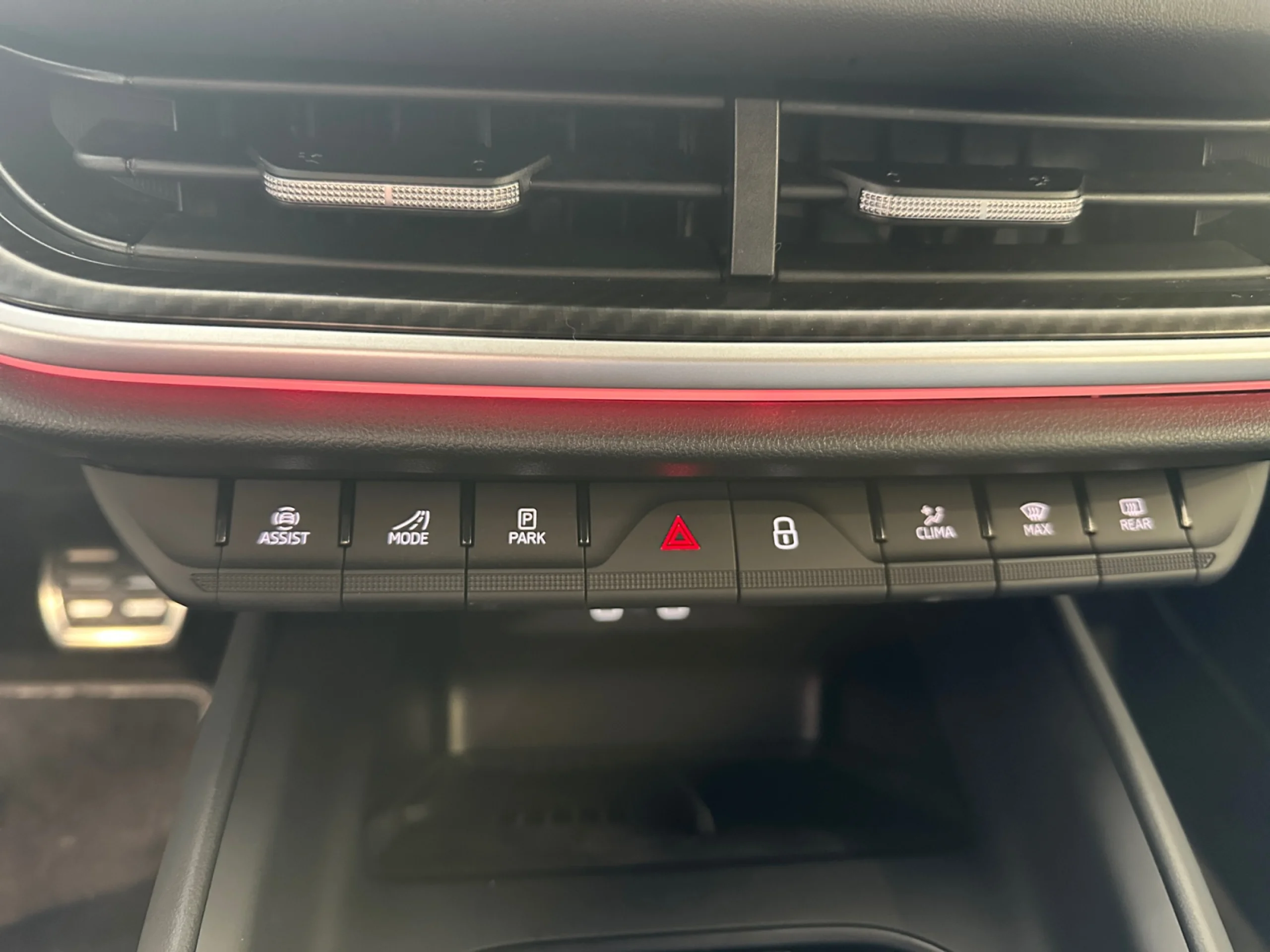 SKODA ELROQ 150 KW (204 CV) 63 KWH SPORTLINE - Foto 13