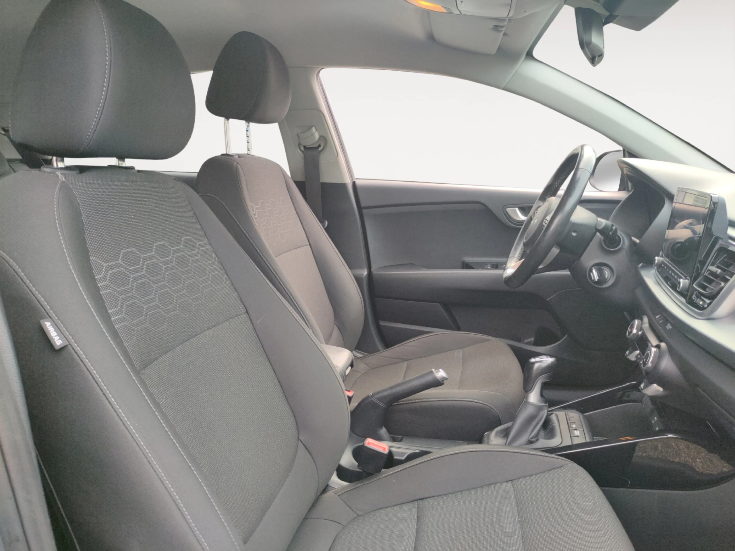 KIA Rio 1.0 T GDI 74KW (100CV) MHEV IMT DRIVE - Foto 5