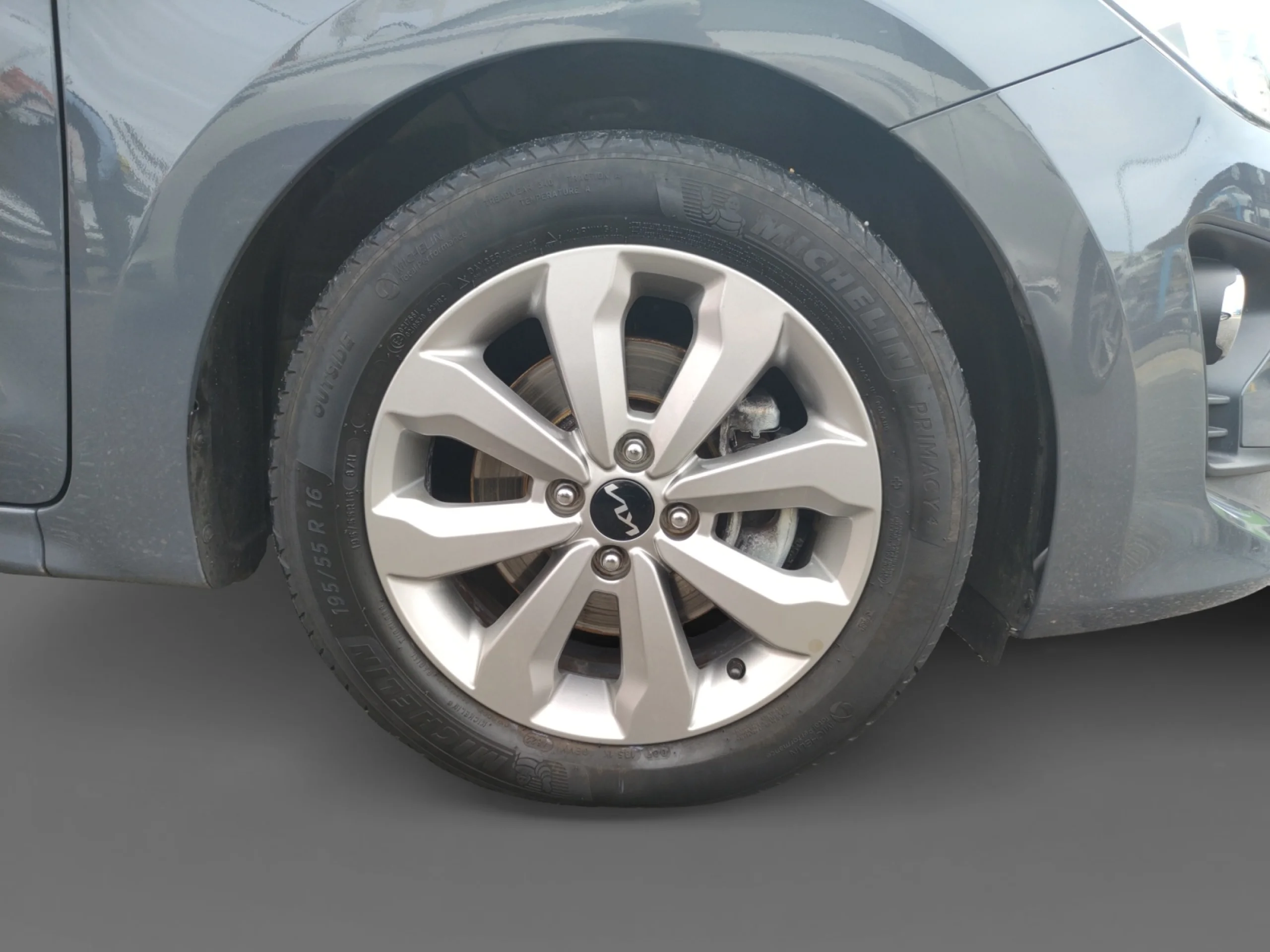 KIA Rio 1.0 T GDI 74KW (100CV) MHEV IMT DRIVE - Foto 8