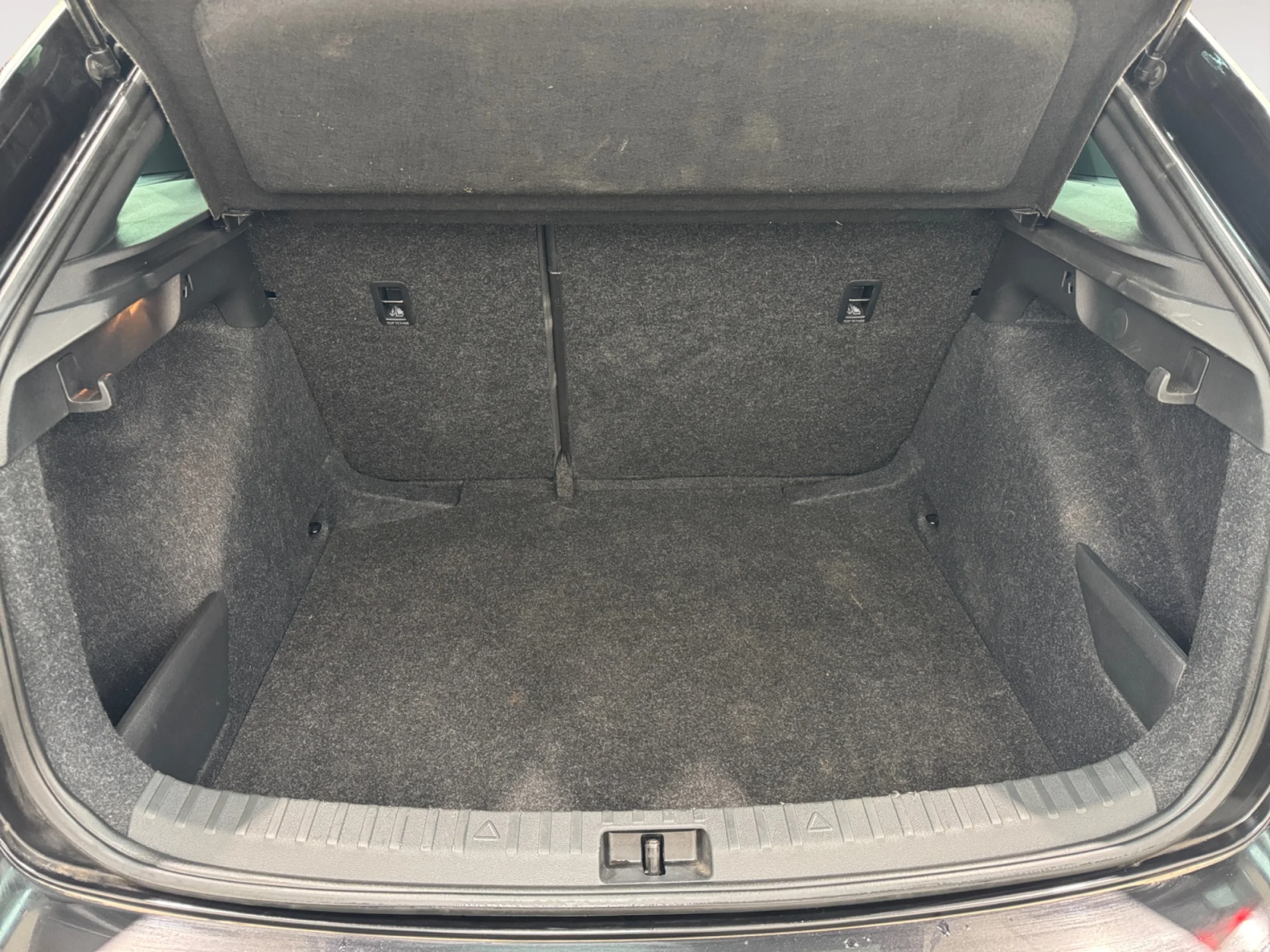 SKODA SCALA 1.0 TSI 85KW (115CV) DSG SPORT - Foto 8