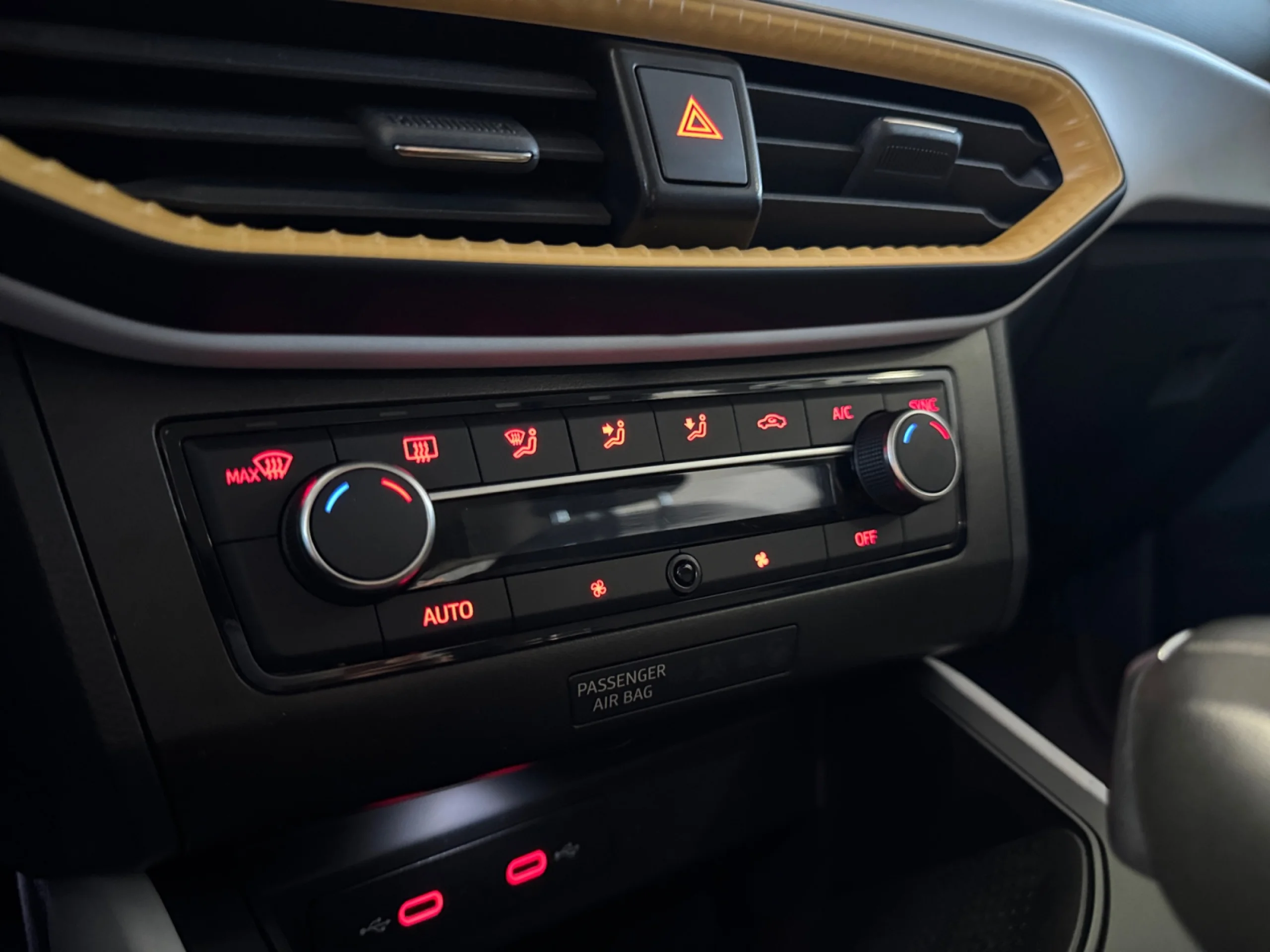 SEAT ARONA 1.0 TSI 85KW (115CV) DSG STYLE XL - Foto 13