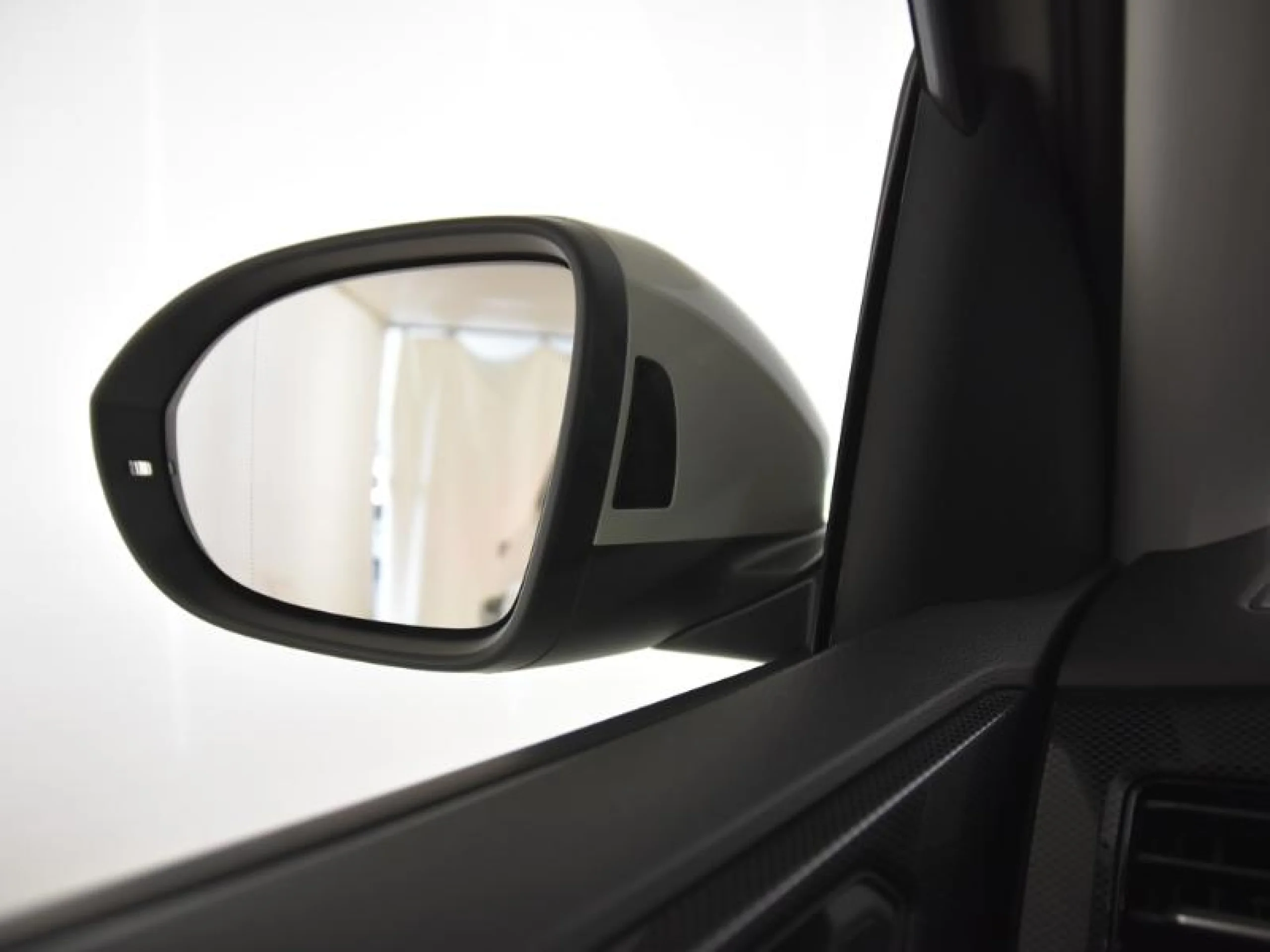 VOLKSWAGEN T CROSS T CROSS MÁS  1.0 TSI 85 KW (116 CV)  AUTOMÁTICO DSG 7 VEL. - Foto 17