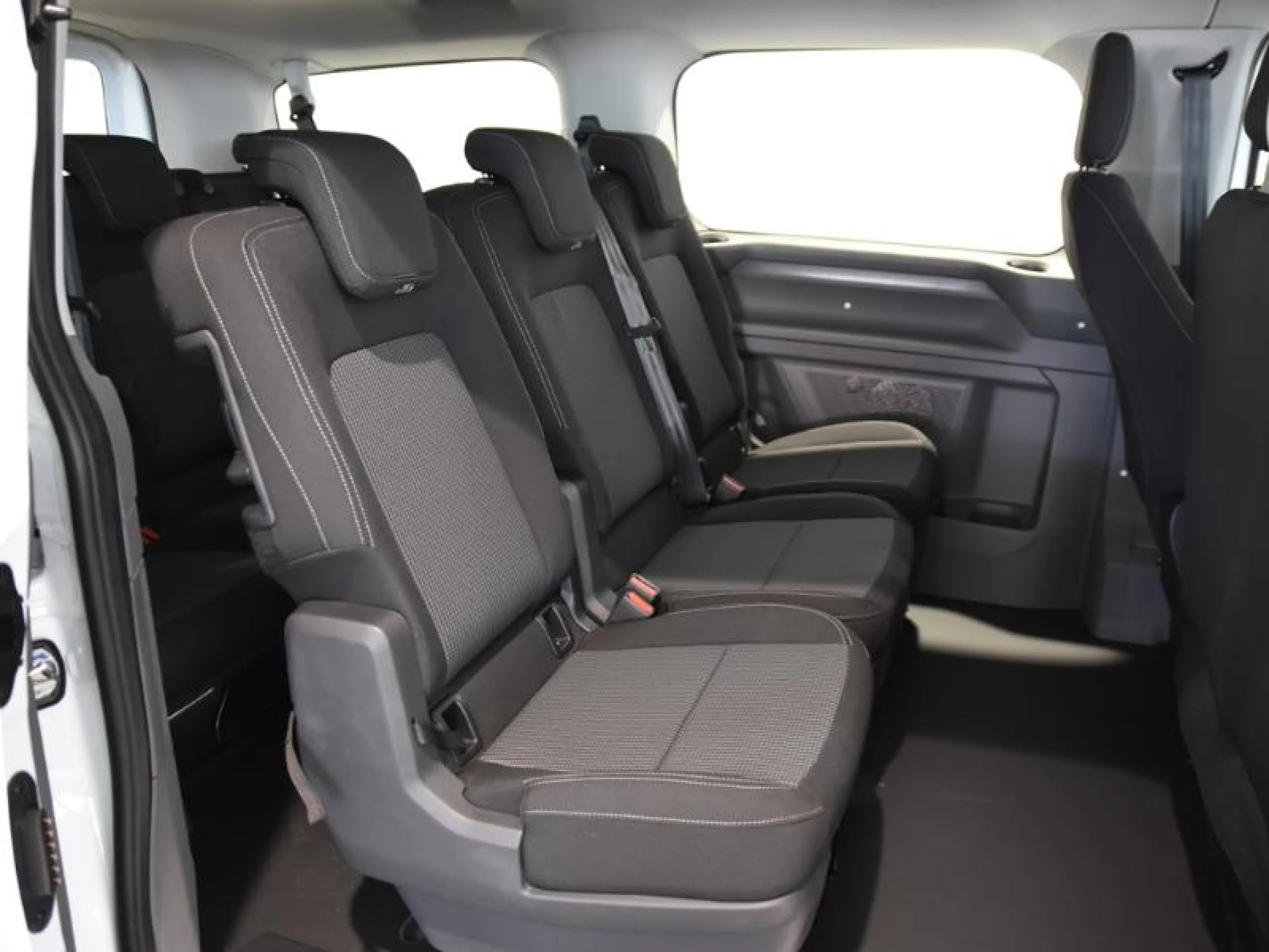 VW COMERCIALES CARAVELLE CARAVELLE   CARAVELLE  BATALLA CORTA  2.0 TDI 81 KW (110 CV) 6 VEL. - Foto 6