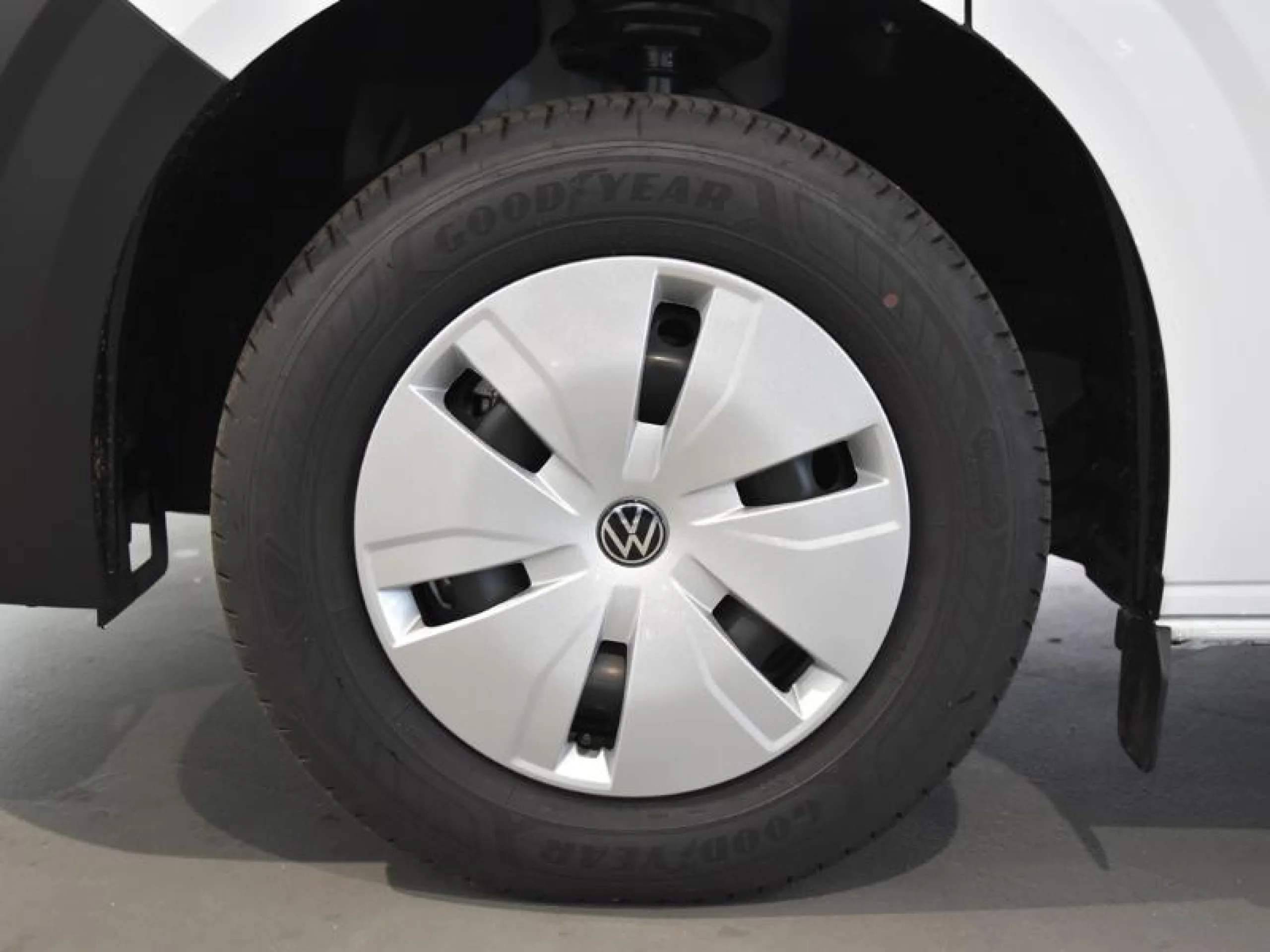 VW COMERCIALES CARAVELLE CARAVELLE   CARAVELLE  BATALLA CORTA  2.0 TDI 81 KW (110 CV) 6 VEL. - Foto 8