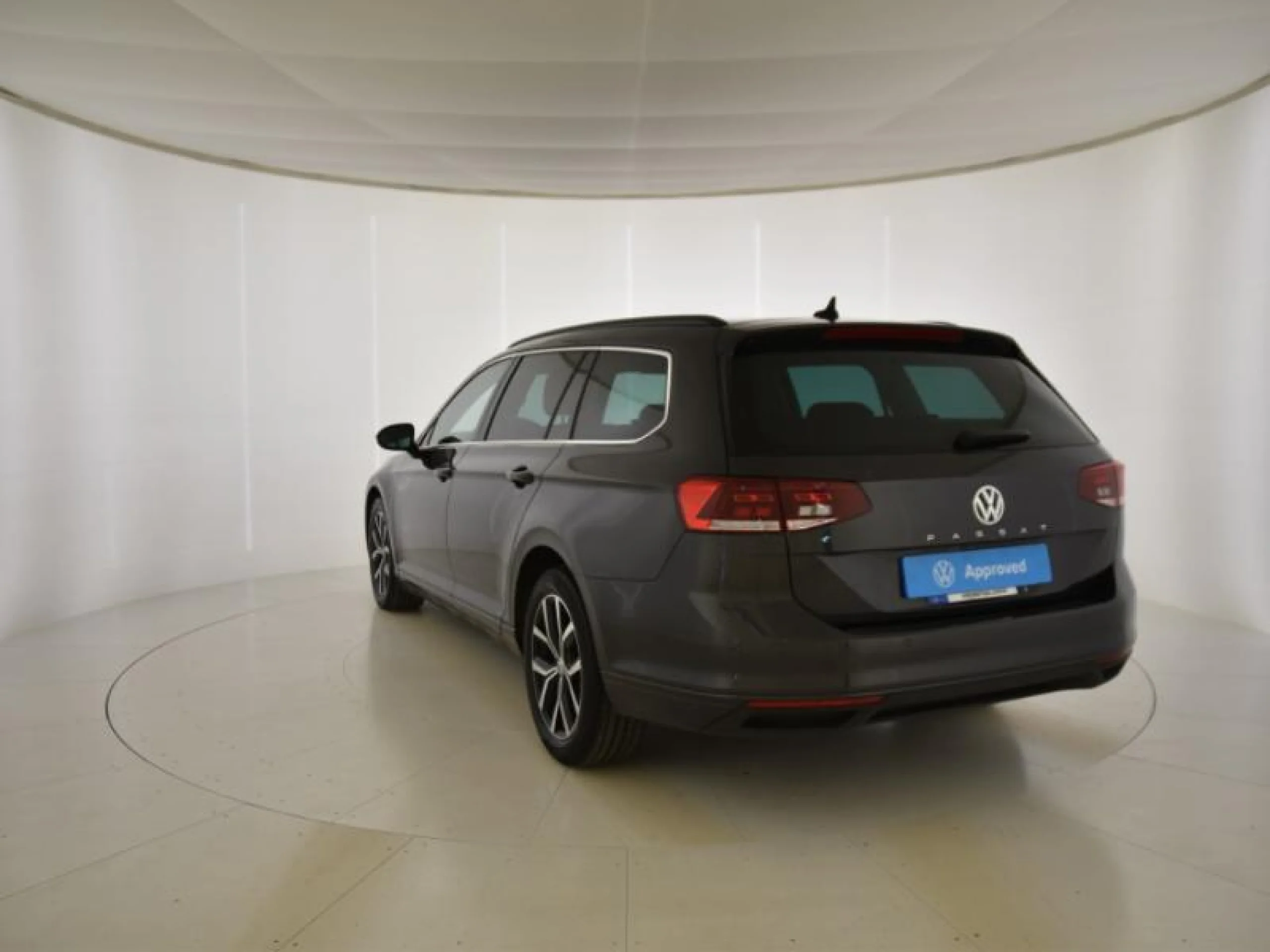VOLKSWAGEN PASSAT VARIANT EXECUTIVE 2.0 TDI 110KW DSG - Foto 2
