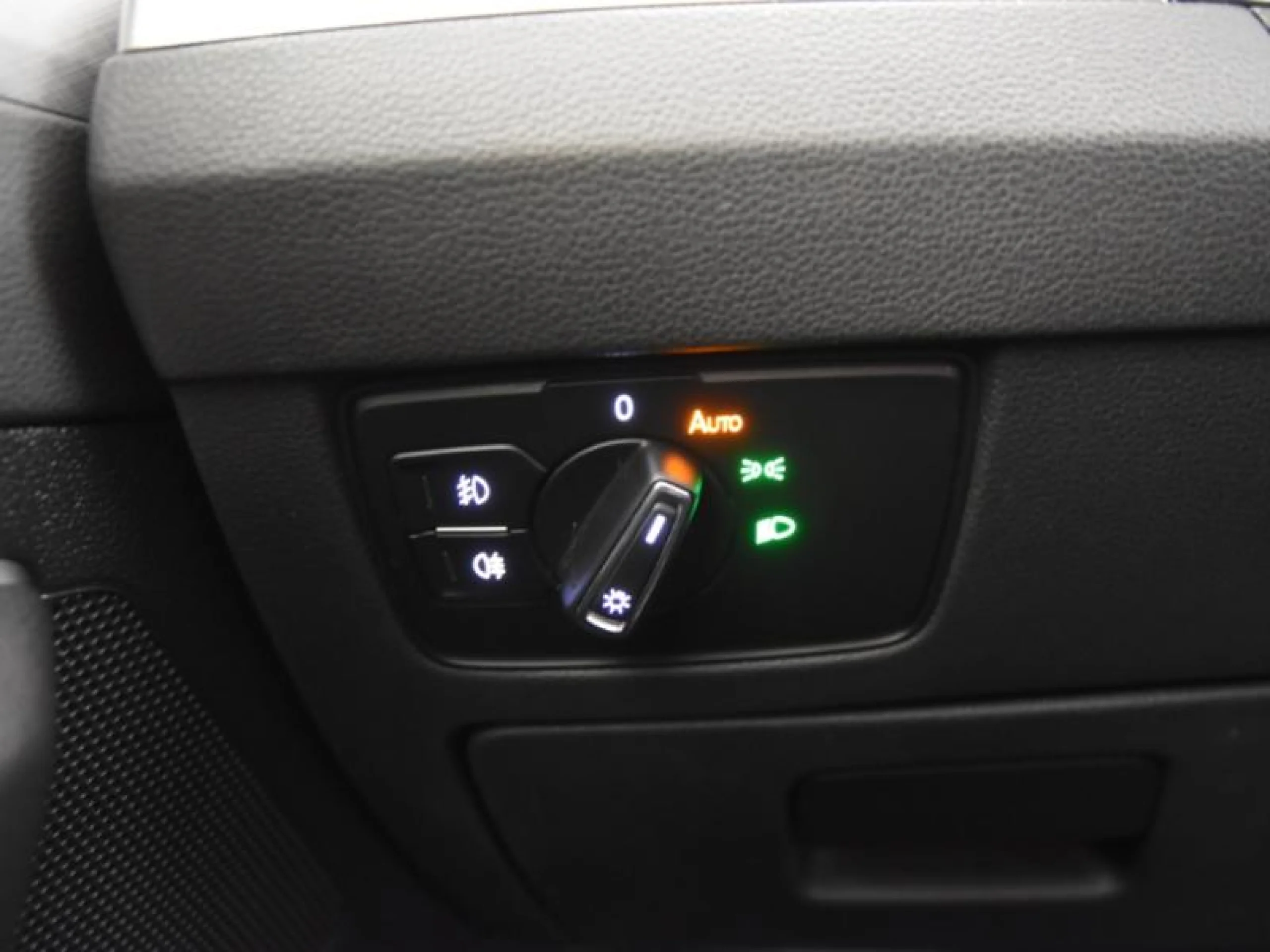 VOLKSWAGEN PASSAT VARIANT EXECUTIVE 2.0 TDI 110KW DSG - Foto 18