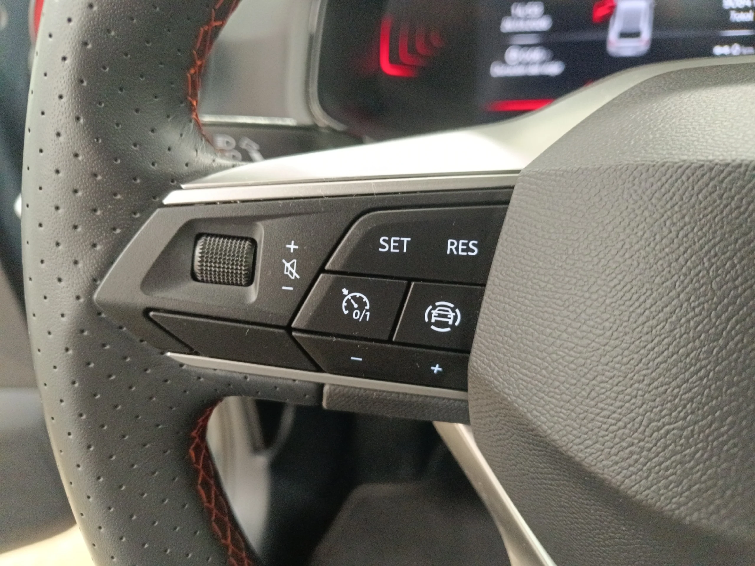 SEAT IBIZA 1.0 TSI 85KW (115CV) DSG FR XS - Foto 11