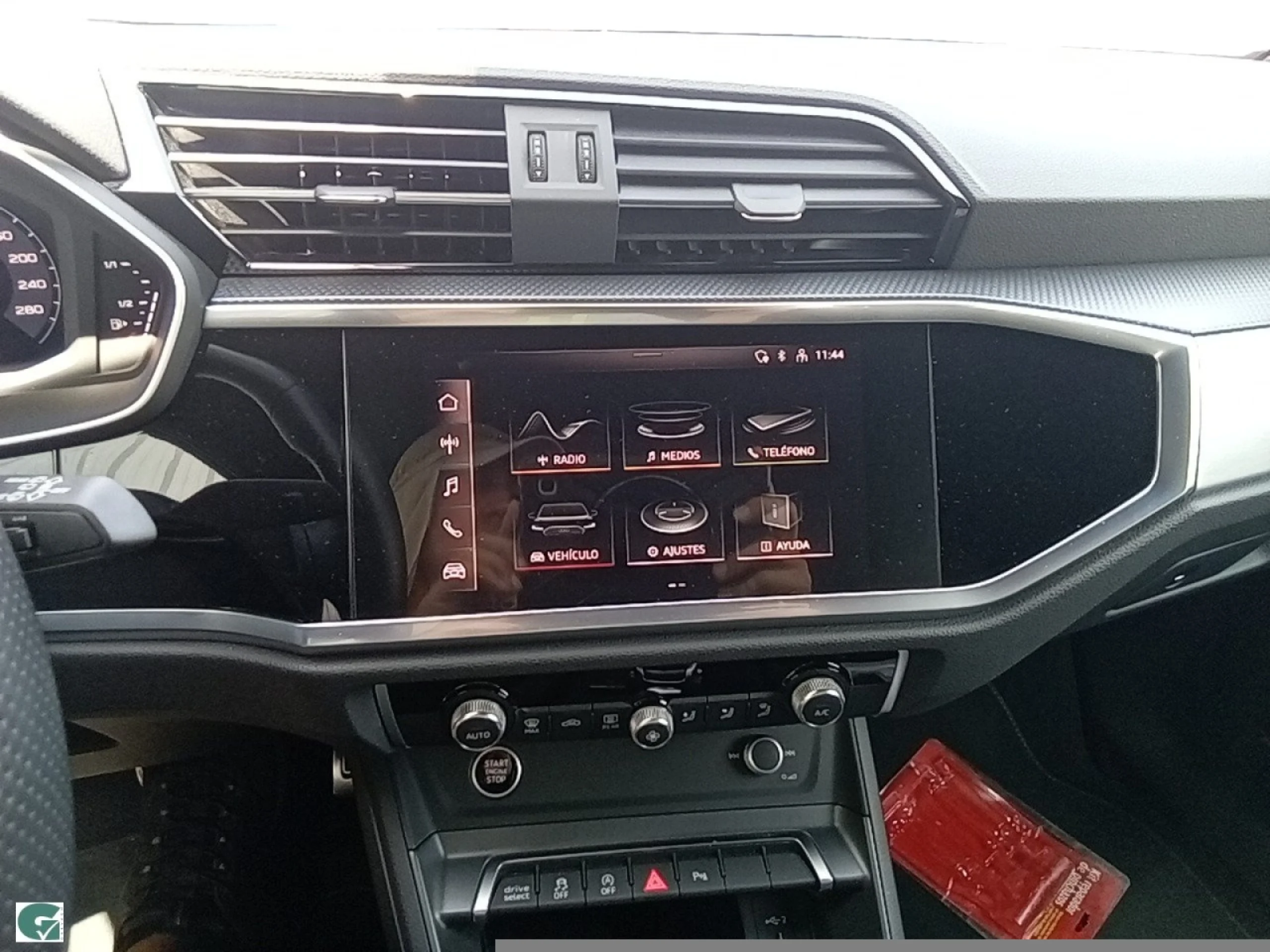 AUDI Q3 BLACK LINE 35 TDI 110KW (150CV) S TRONIC - Foto 9