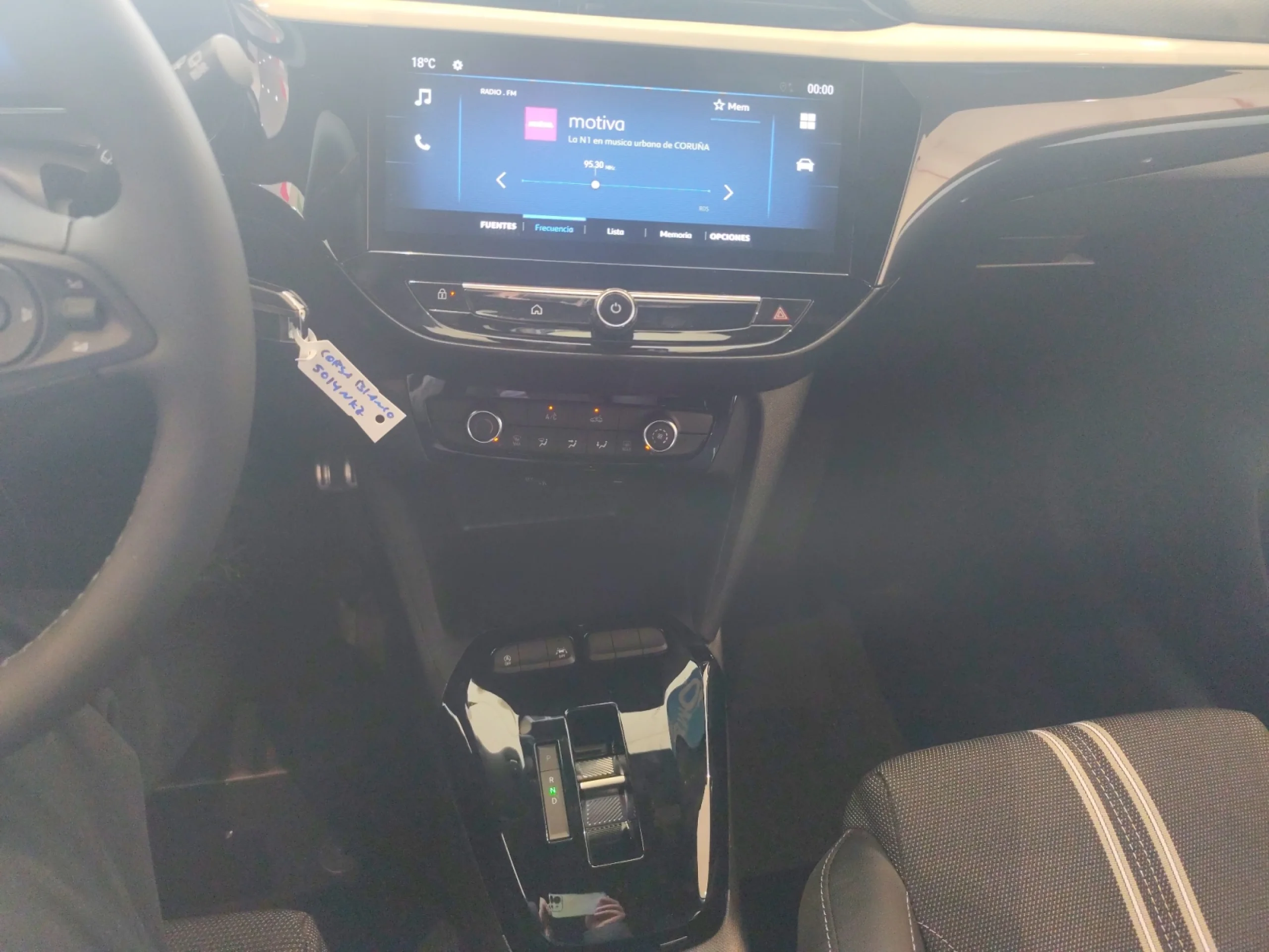 OPEL CORSA CORSA GS 1.2T XHL HYBRID EDCT6 S/S 110 CV (81KW) - Foto 12