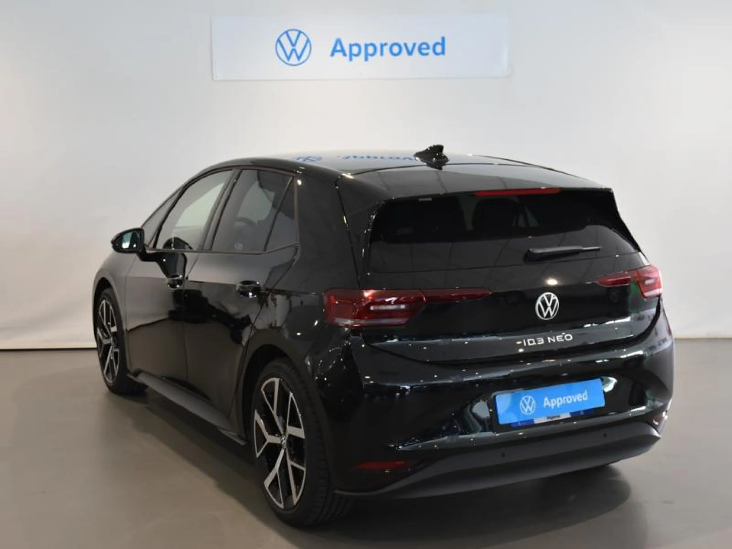 VOLKSWAGEN ID.3 ID.3 NEO STYLE   170 KW (231 CV) 79 KWH AUTOMÁTICO 1 VEL. - Foto 2