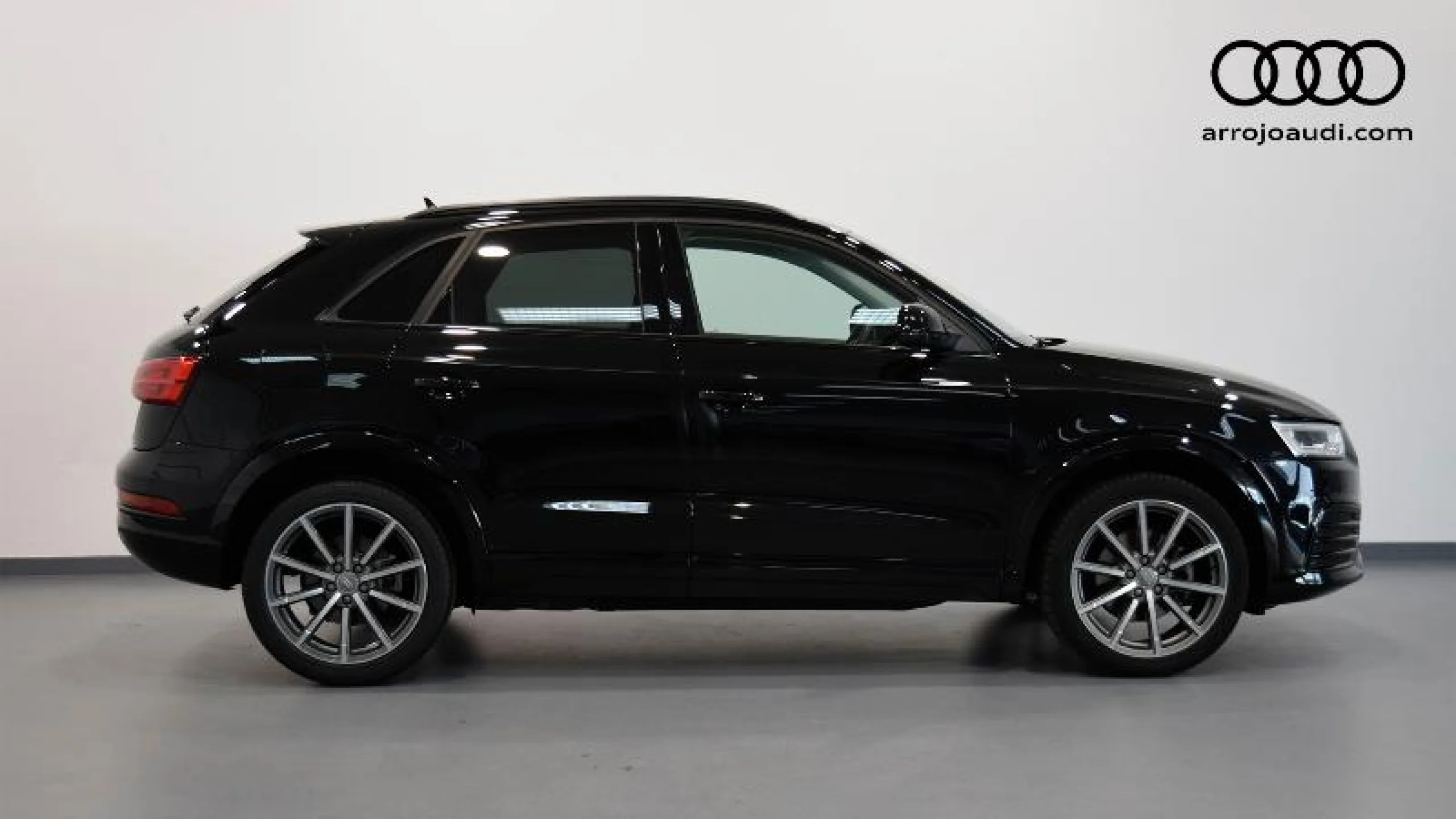 AUDI Q3 BLACK LINE ED 2.0 TDI 110KW S TRONIC - Foto 3