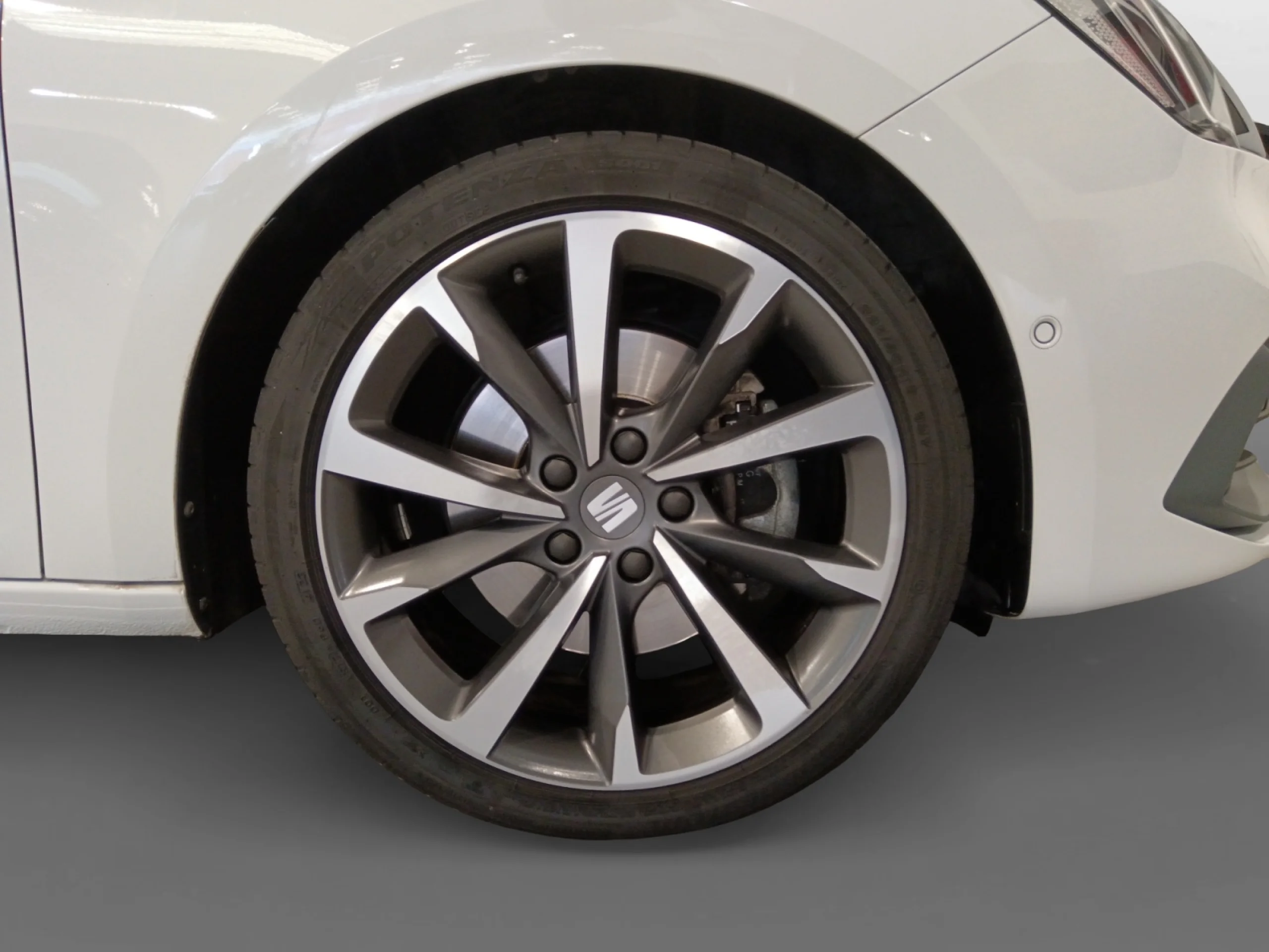 SEAT LEON 1.5 TSI 110KW S&S FR - Foto 8