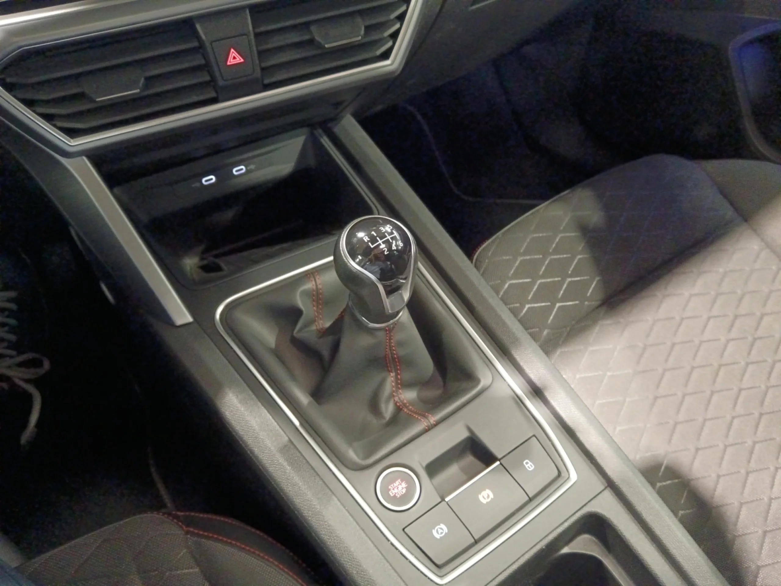 SEAT LEON 1.5 TSI 110KW S&S FR - Foto 14