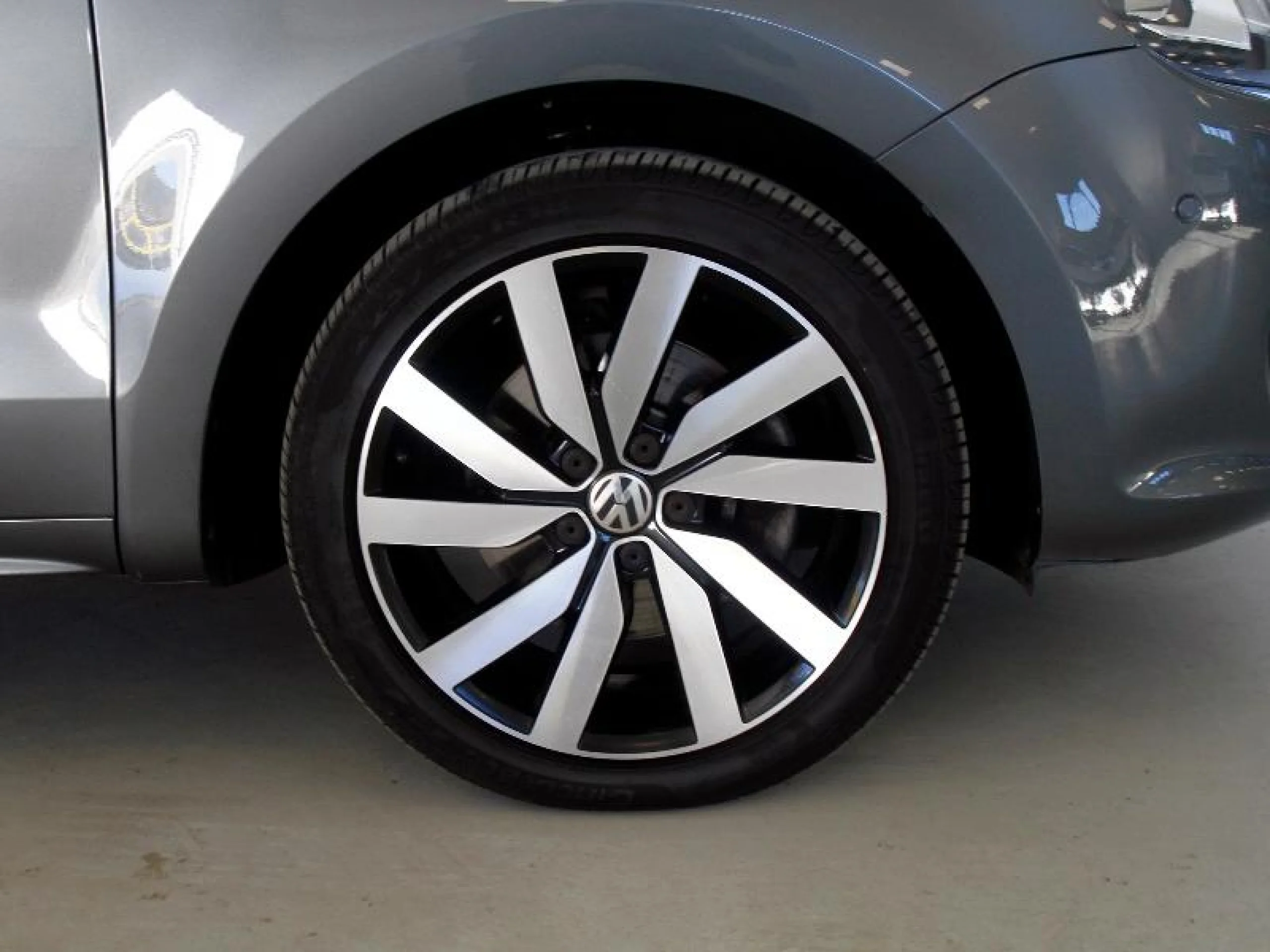 VOLKSWAGEN SHARAN SPORT 2.0 TDI 110KW (150CV) DSG - Foto 4