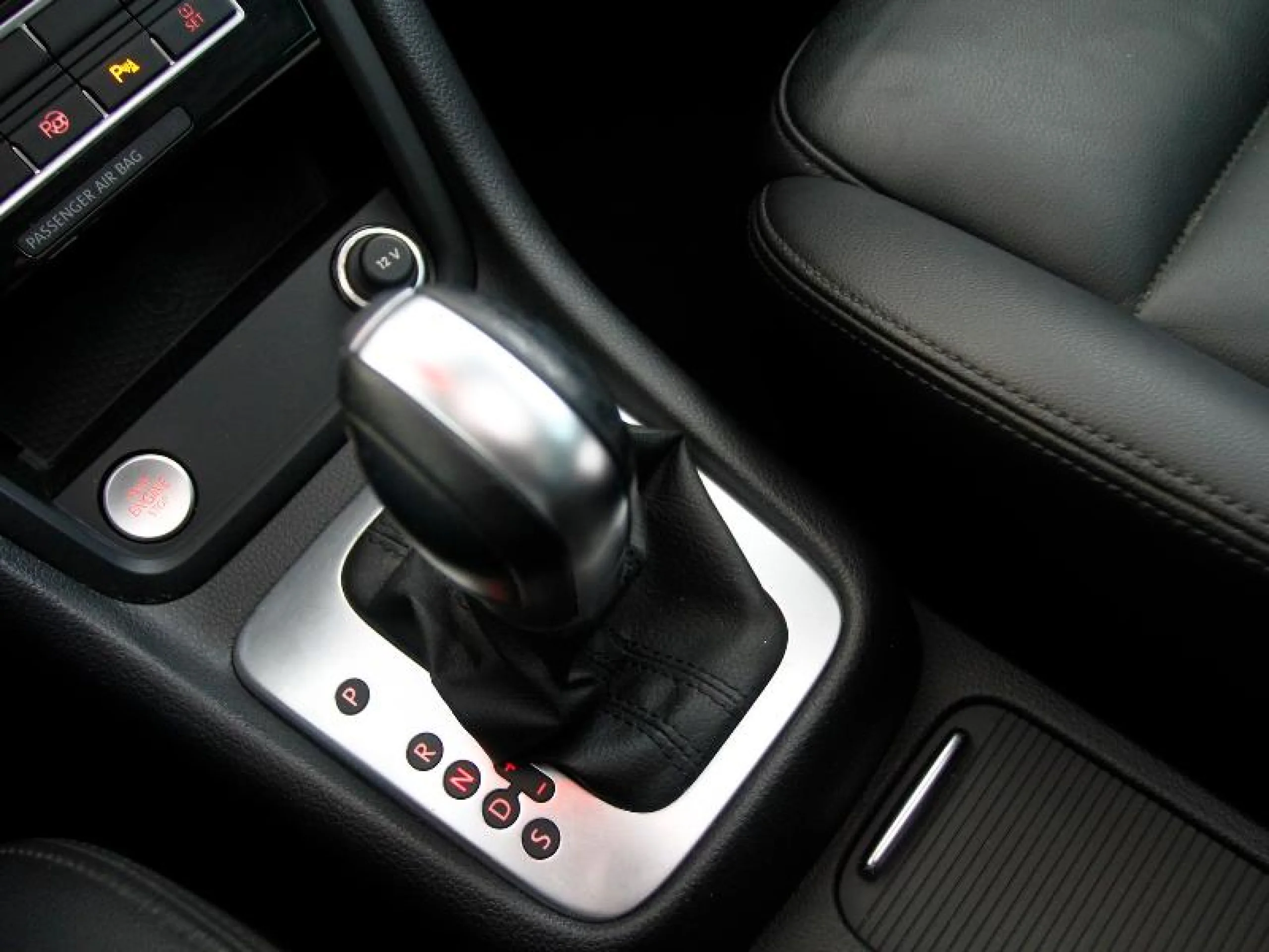 VOLKSWAGEN SHARAN SPORT 2.0 TDI 110KW (150CV) DSG - Foto 16