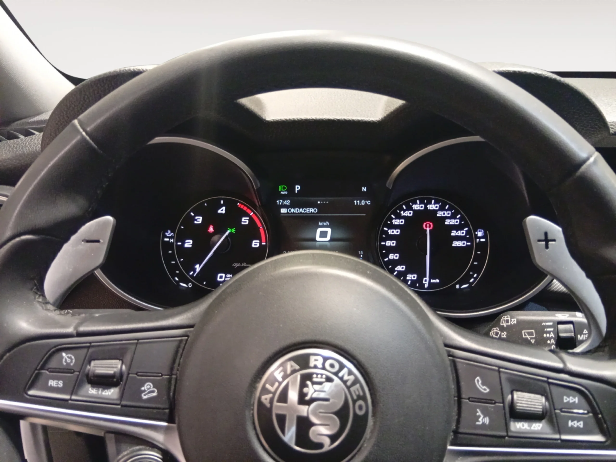 ALFA ROMEO STELVIO 2.2 DIÉSEL 154KW (210CV) EXECUTIVE Q4 - Foto 7