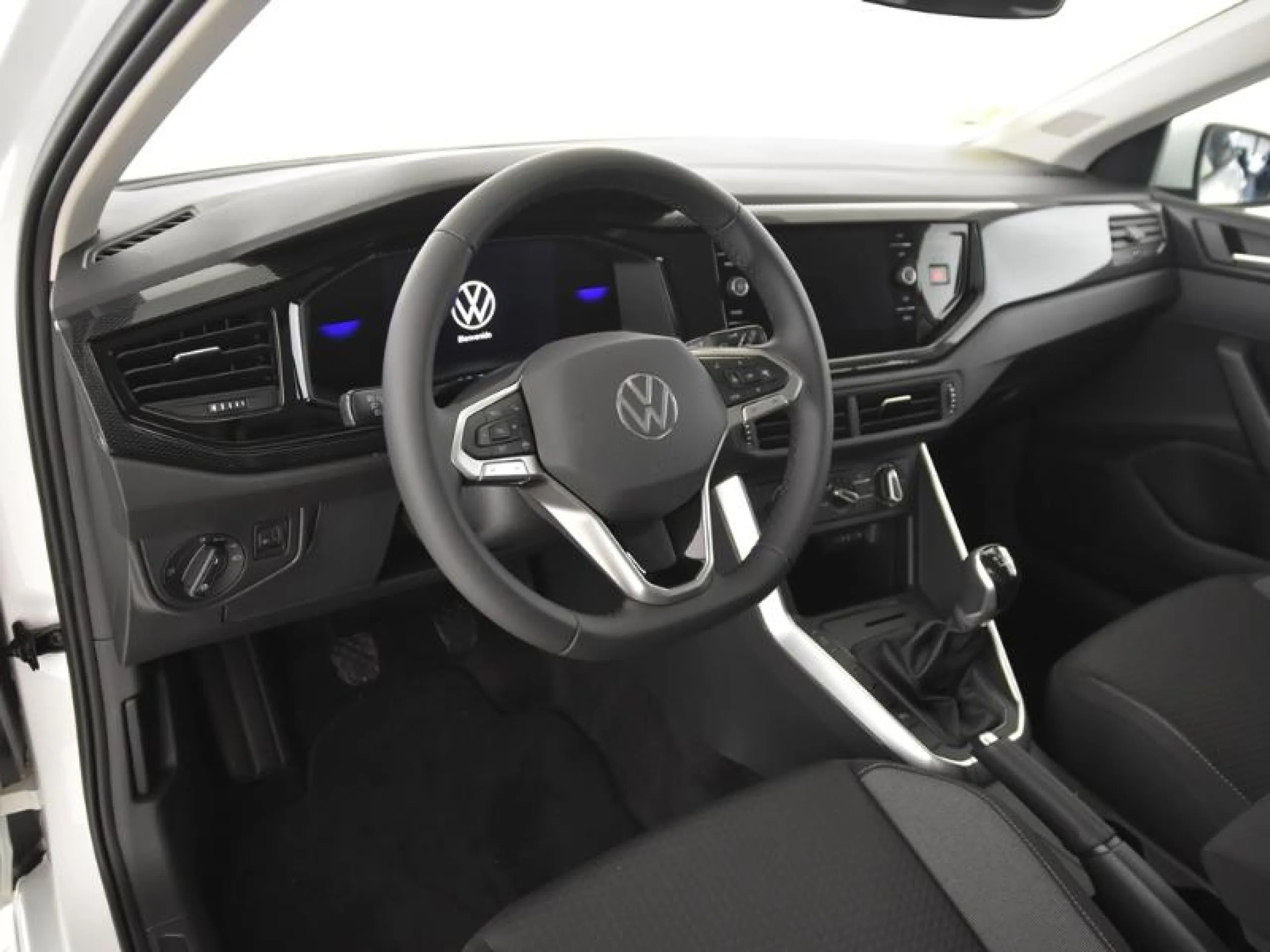 VOLKSWAGEN POLO POLO M S 1.0 TSI 70 KW (95 CV)  5 VEL. - Foto 9