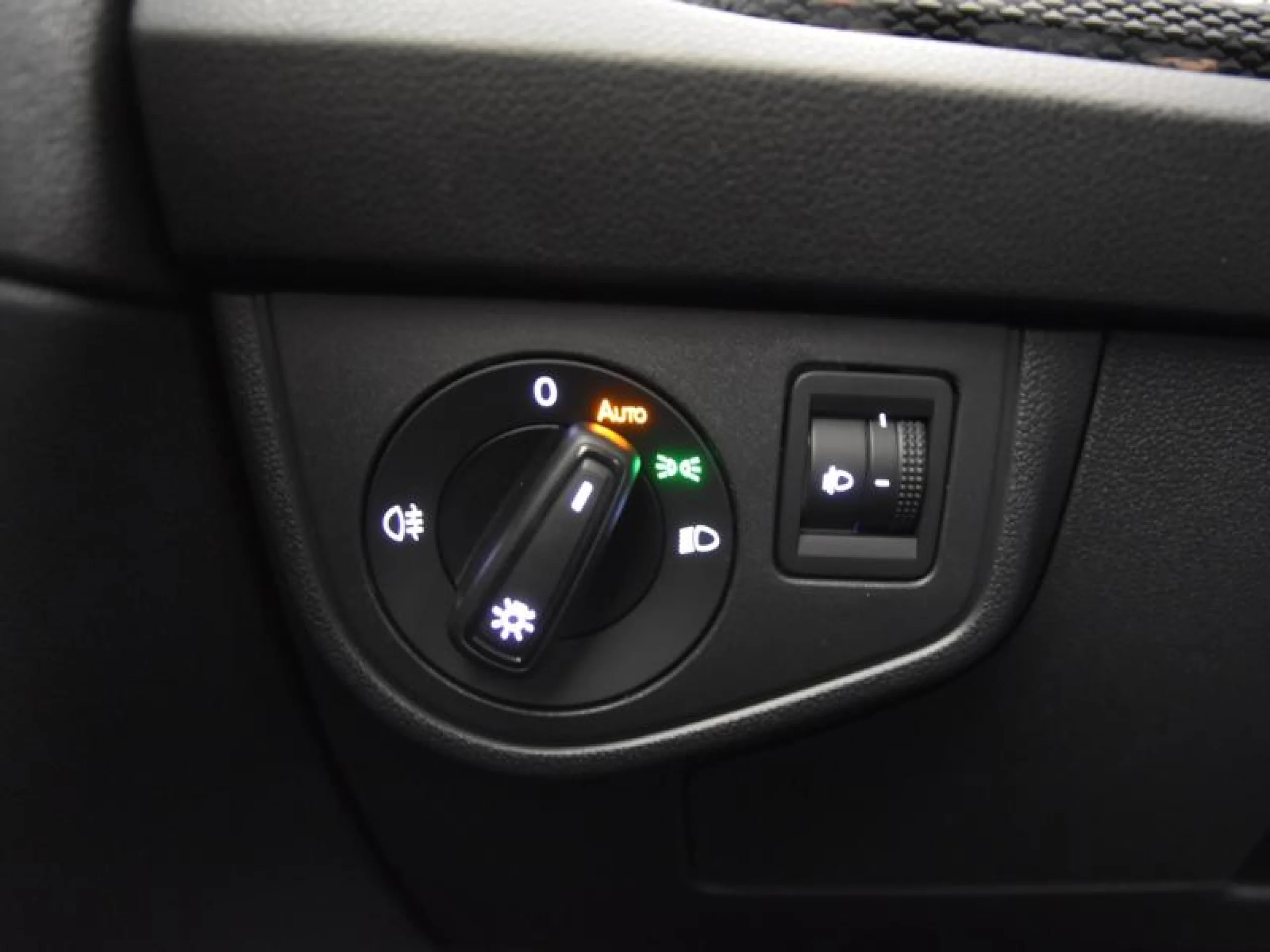 VOLKSWAGEN POLO POLO M S 1.0 TSI 70 KW (95 CV)  5 VEL. - Foto 17